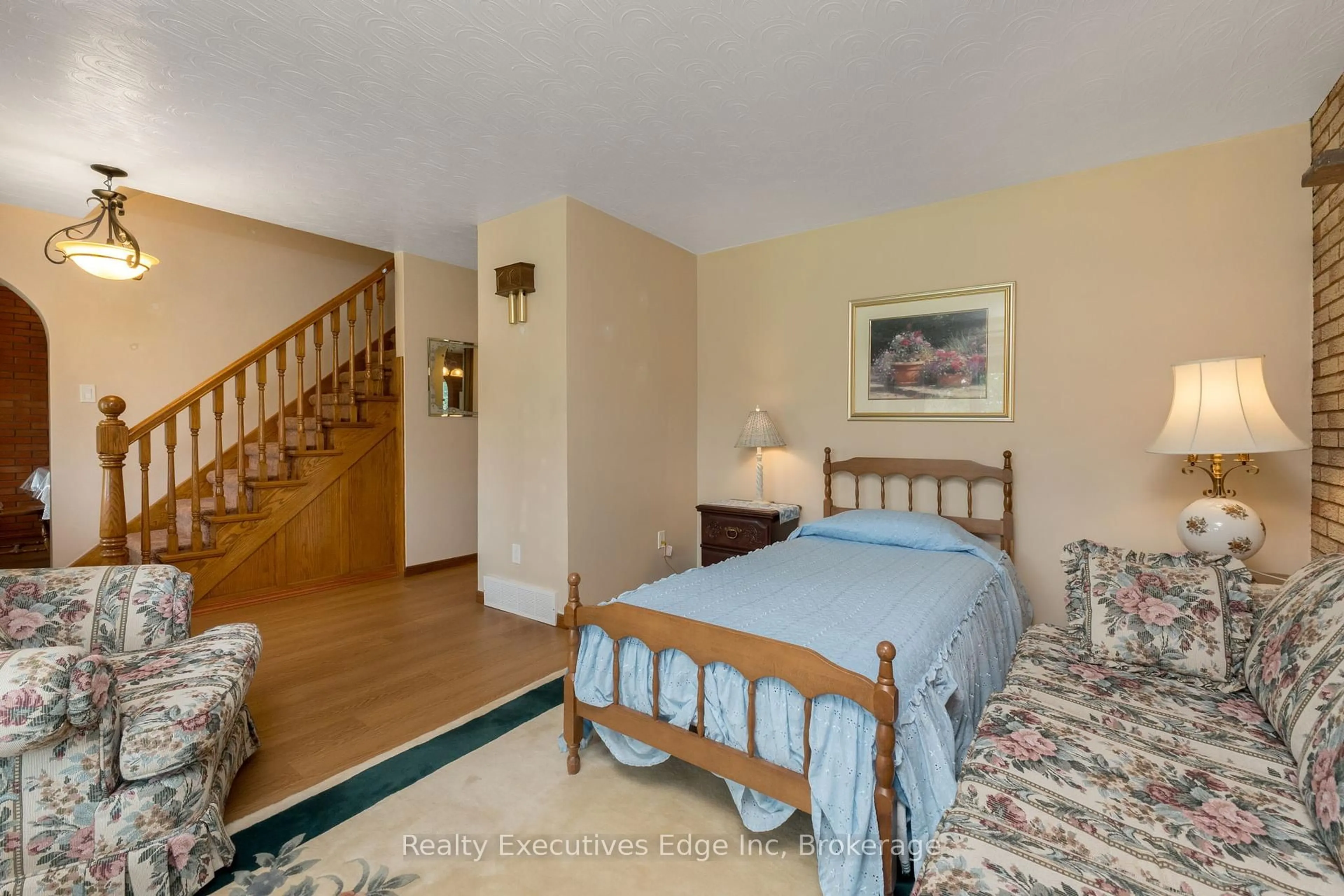 Bedroom with bed, unknown for 5601 Fifth Line, Guelph/Eramosa Ontario N0B 2K0