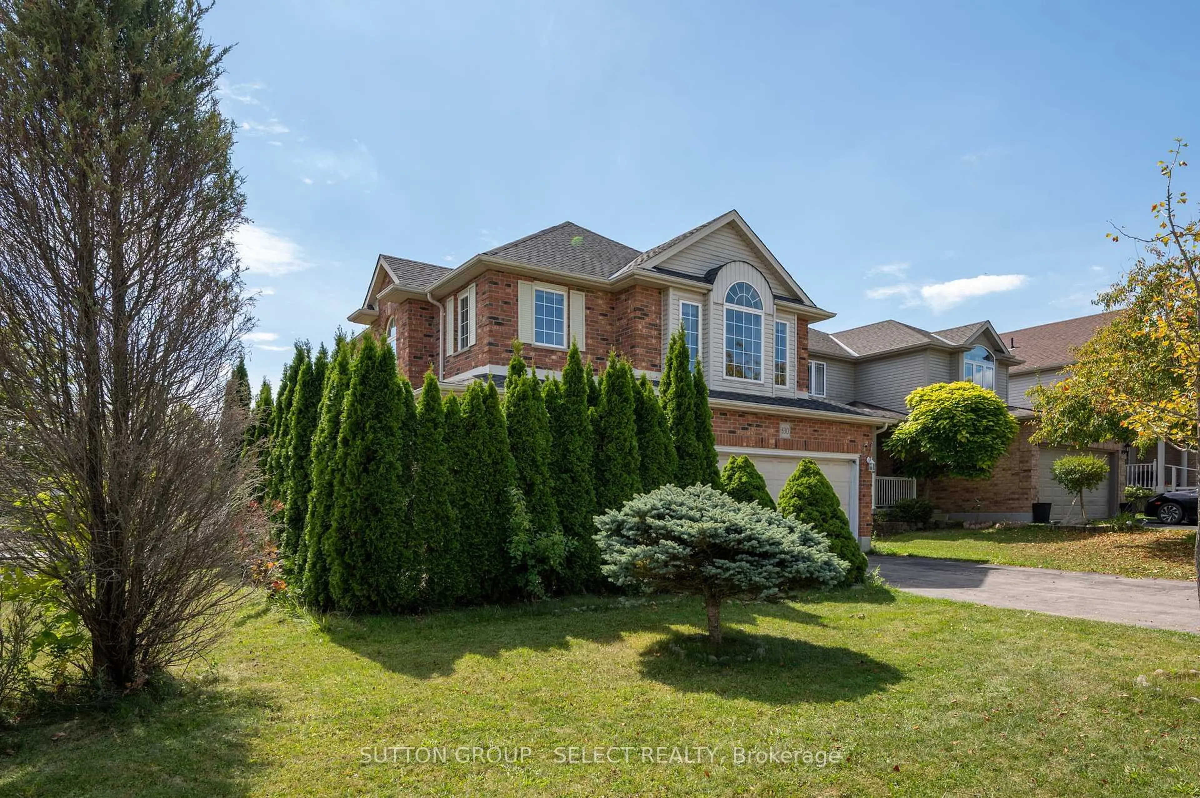 Home with brick exterior material, street for 830 CRESTHAVEN Cres, London South Ontario N6K 4W4
