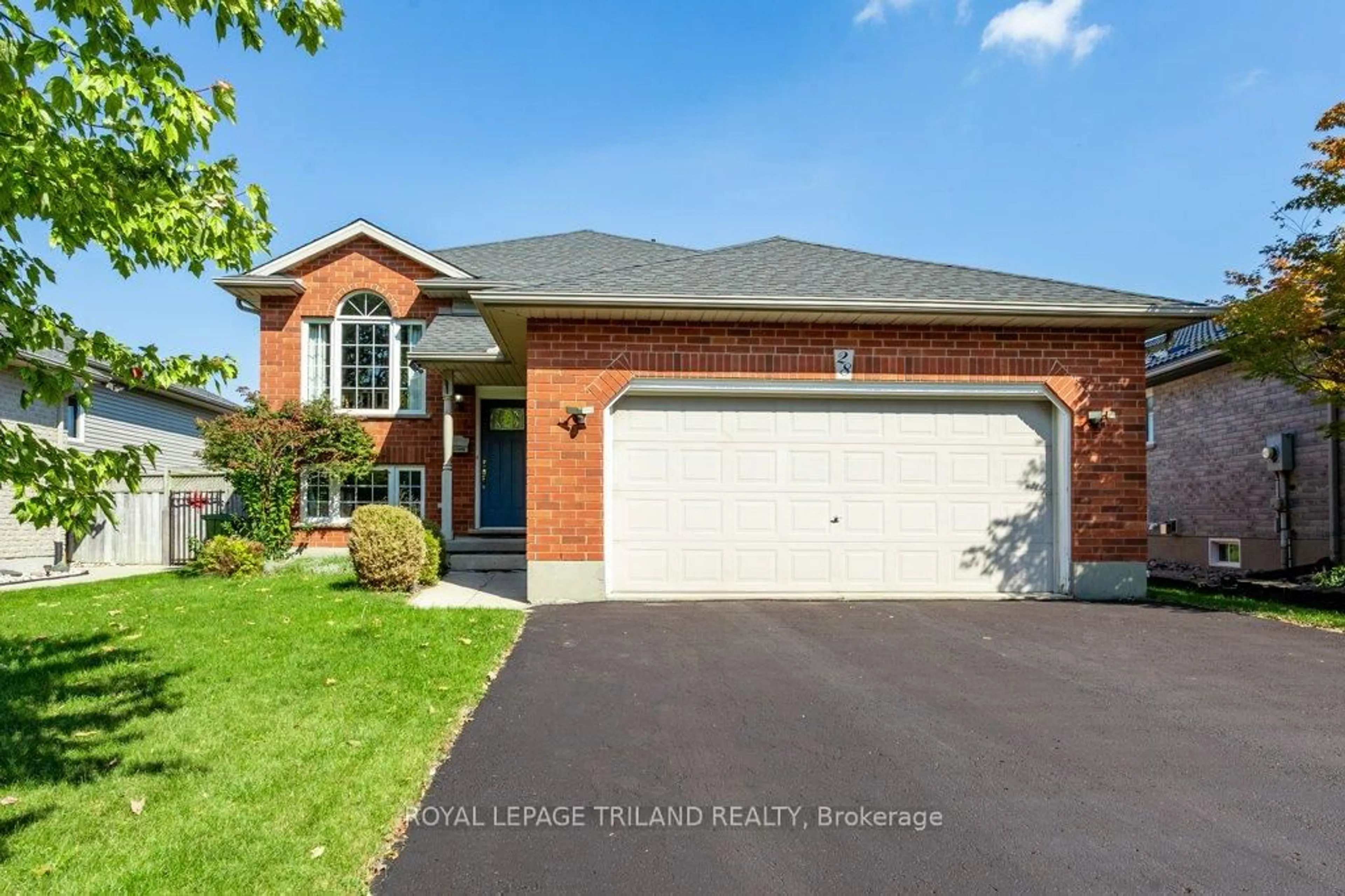 Home with brick exterior material, street for 28 Schreyer Dr, St. Thomas Ontario N5R 6E8