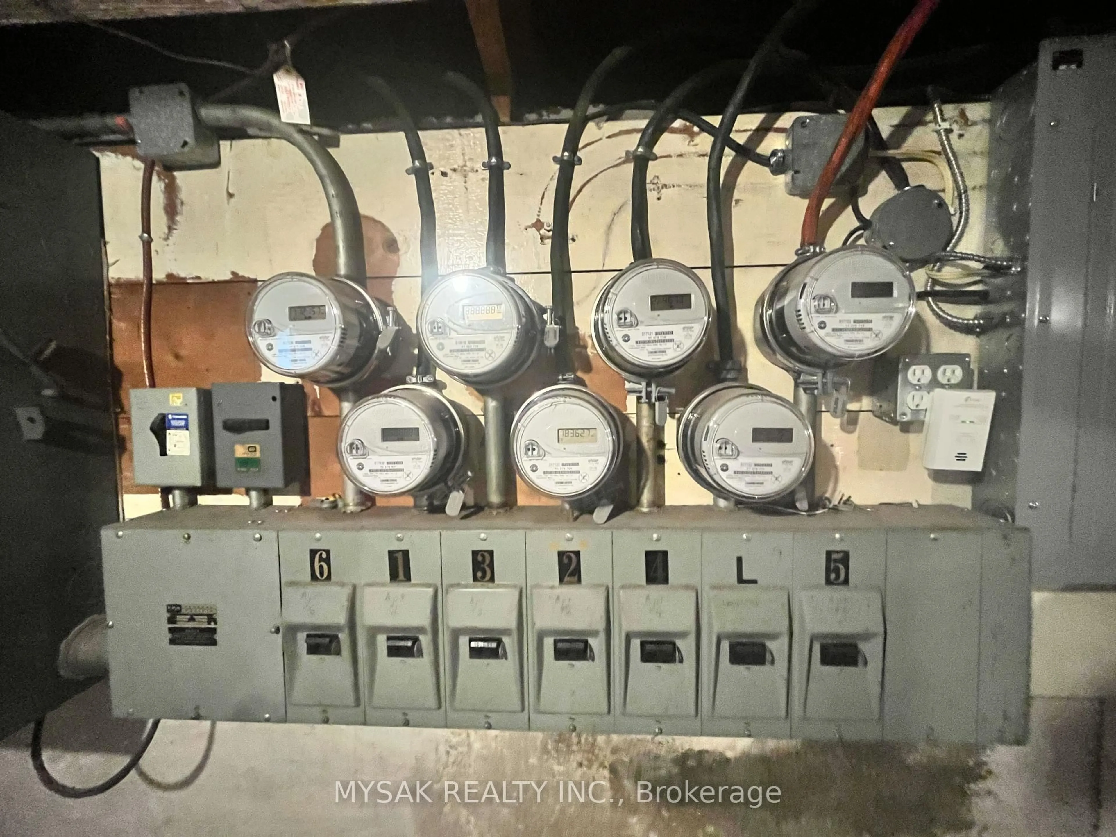 A pic of a room for 315 Centre St, North Huron Ontario N0G 2W0