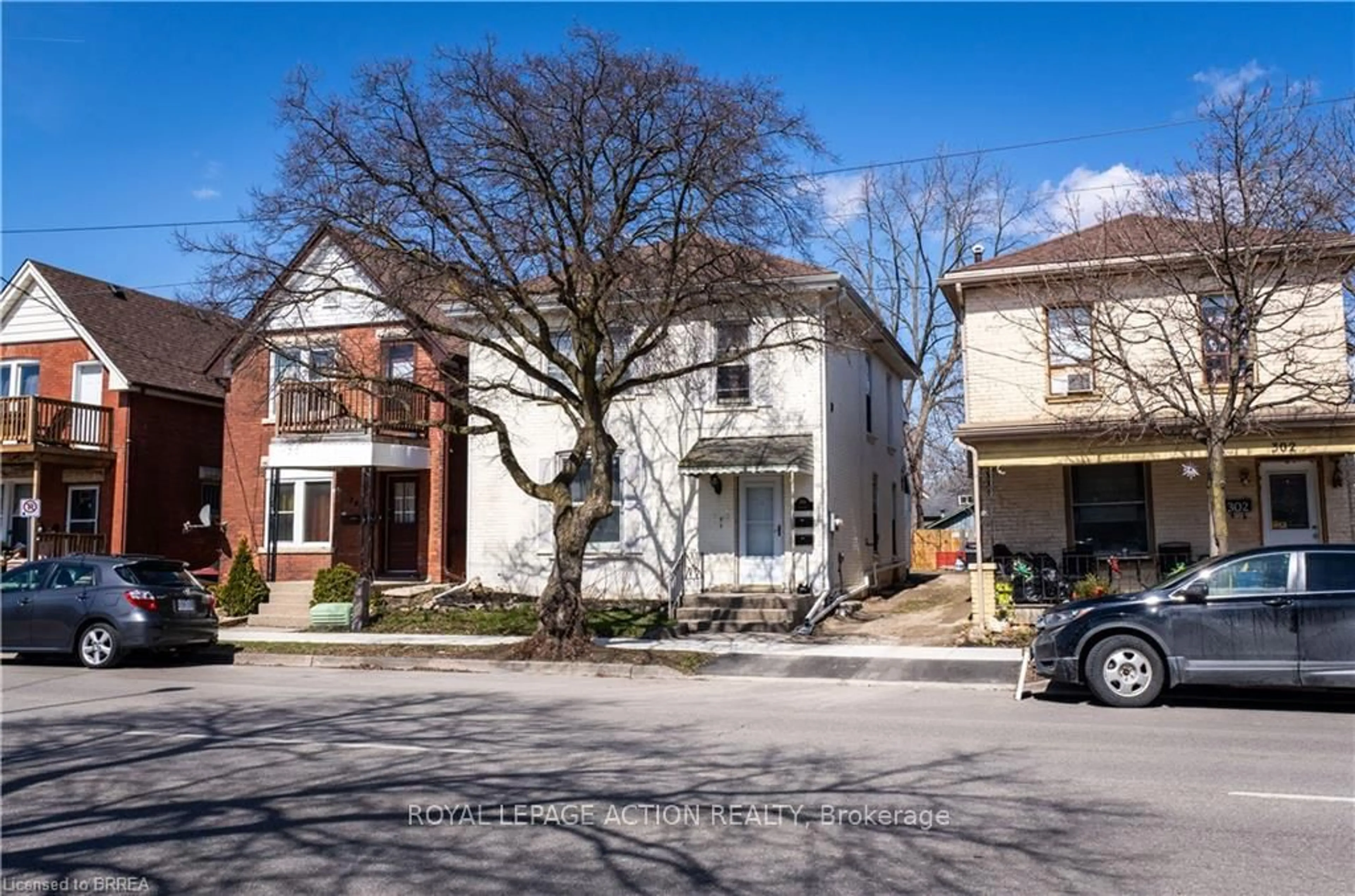 Home with brick exterior material, street for 300 Dalhousie St, Brantford Ontario N3S 3V5