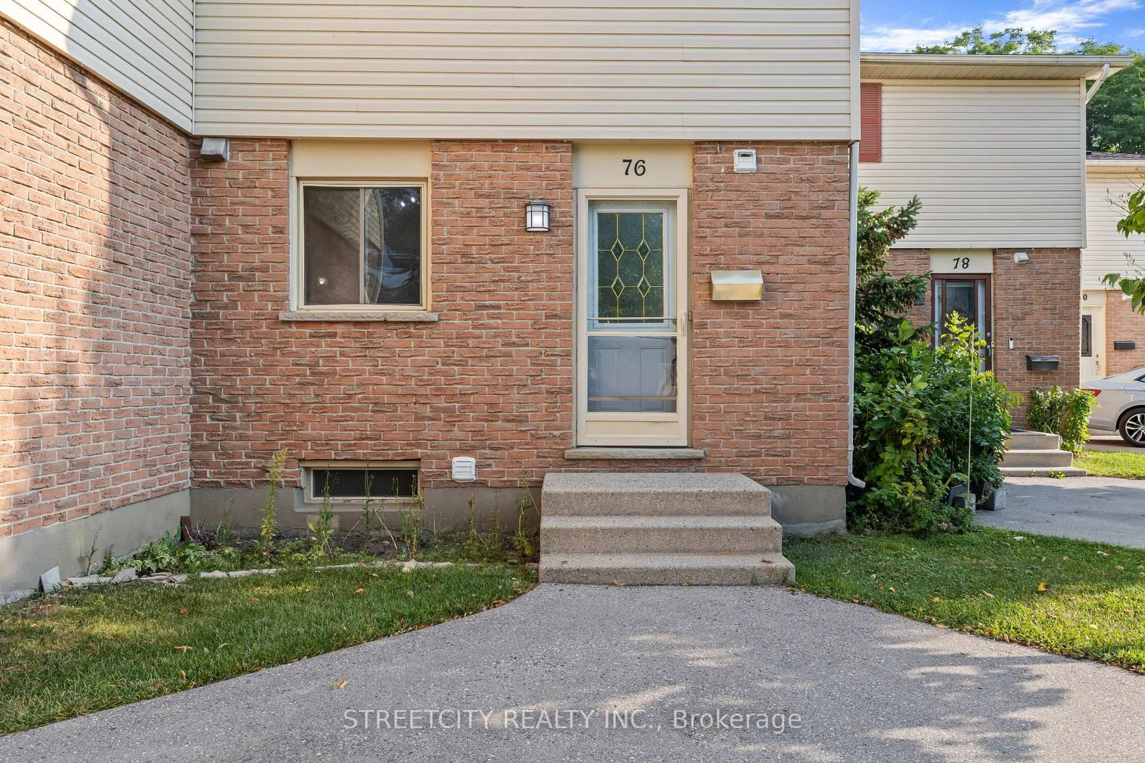 Unknown for 230 Clarke Rd #76, London East Ontario N5W 5P5