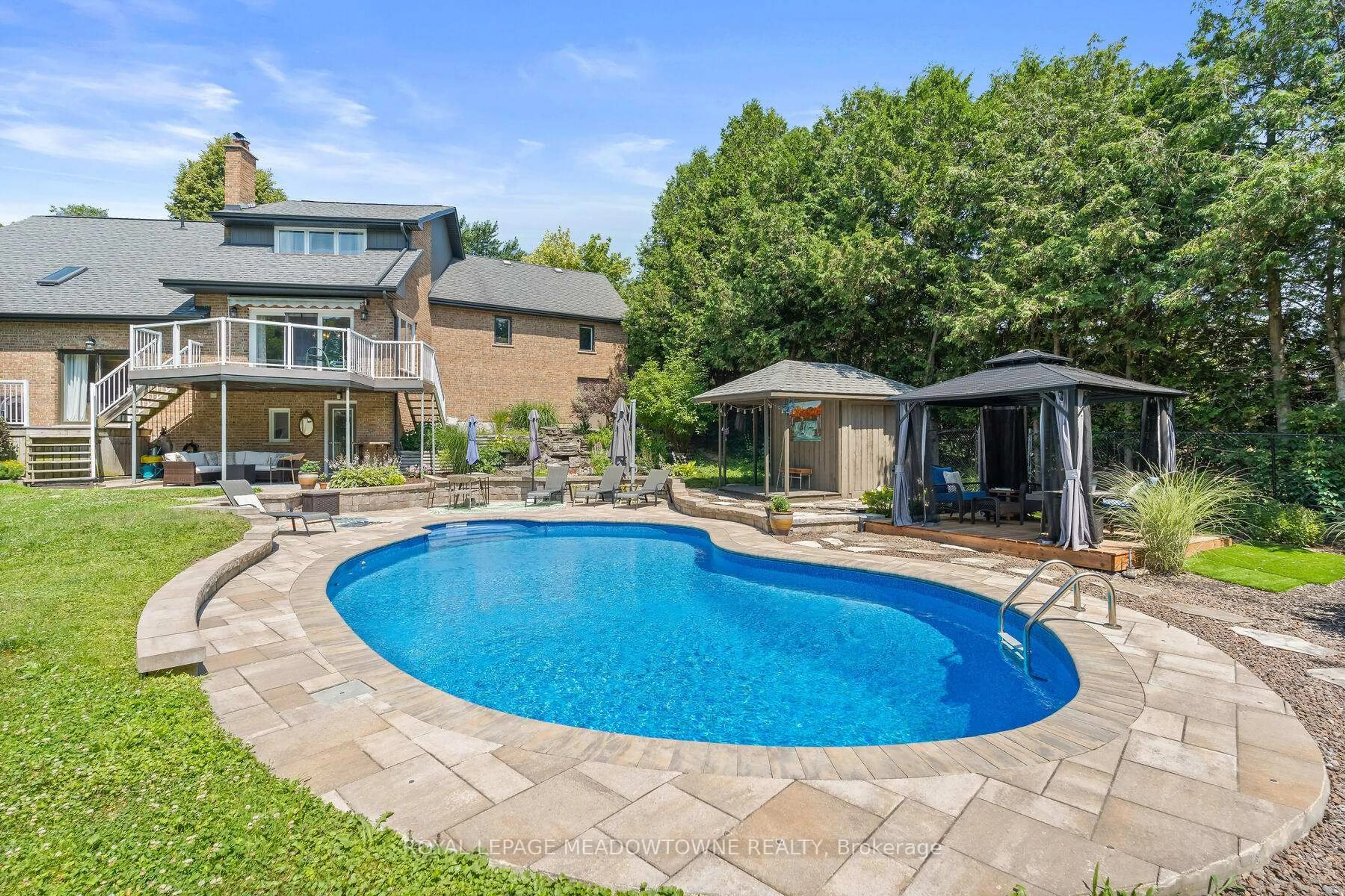 Pool for 1 Erinlea Cres, Erin Ontario N0B 1T0