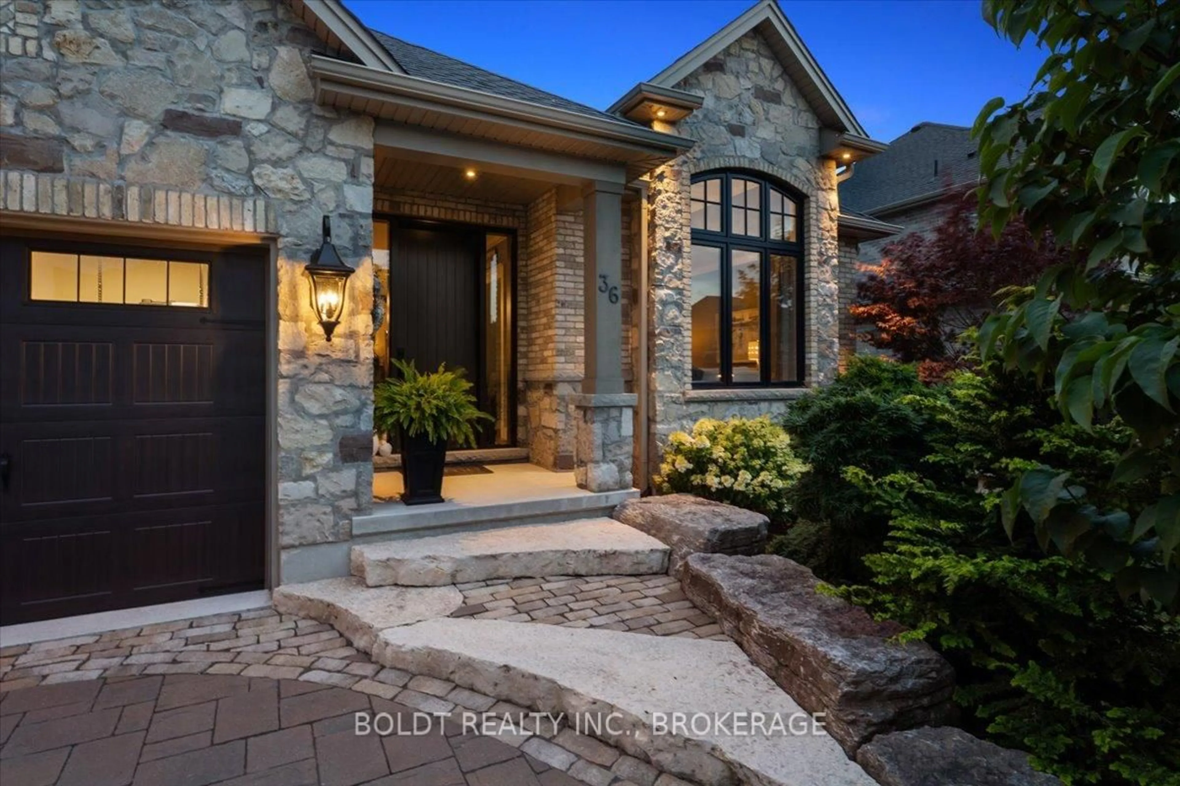 Unknown for 36 Philmori Blvd, Pelham Ontario L0S 1E5