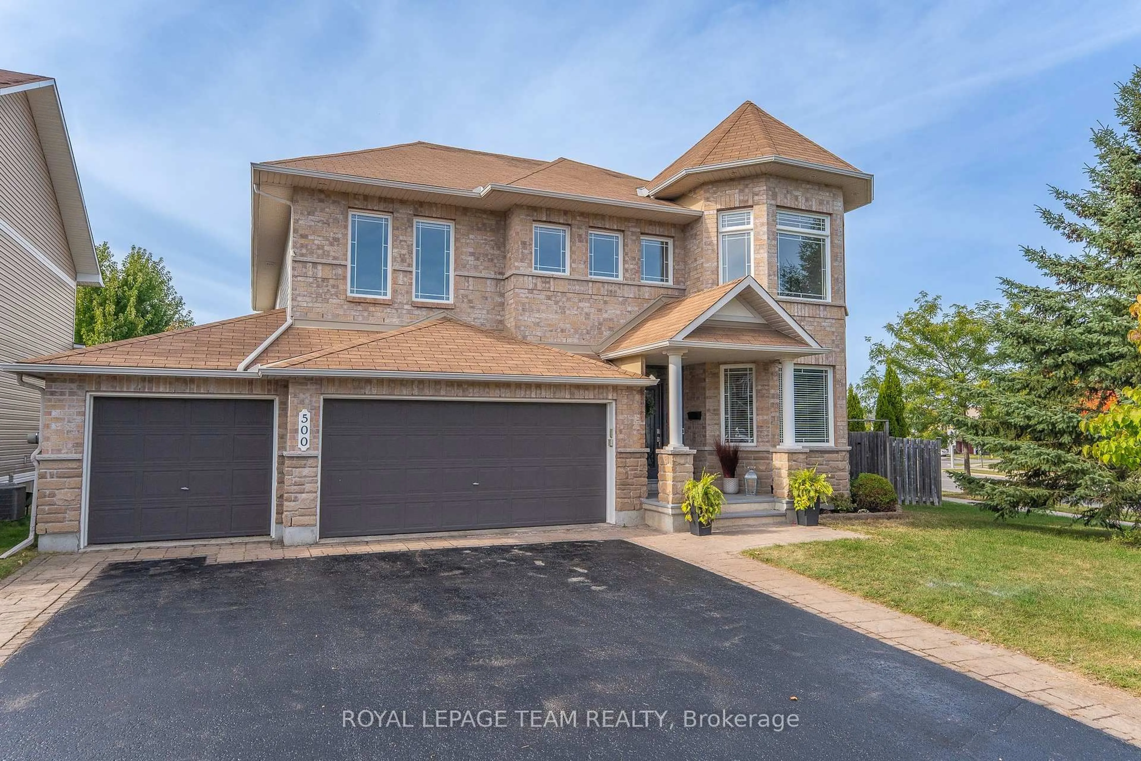 Home with brick exterior material, street for 500 Teskiwa Cres, Kanata Ontario K2W 1H7