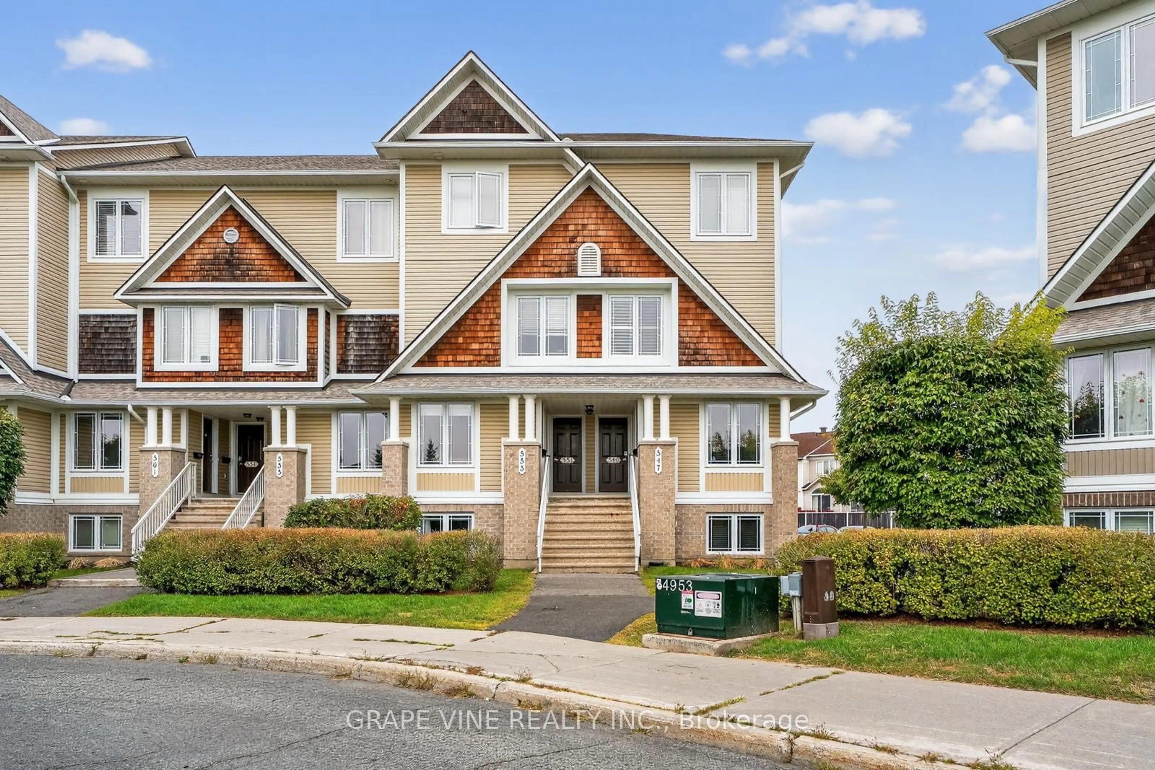 Unknown for 553 Lakeridge Dr, Ottawa Ontario K4A 0H4