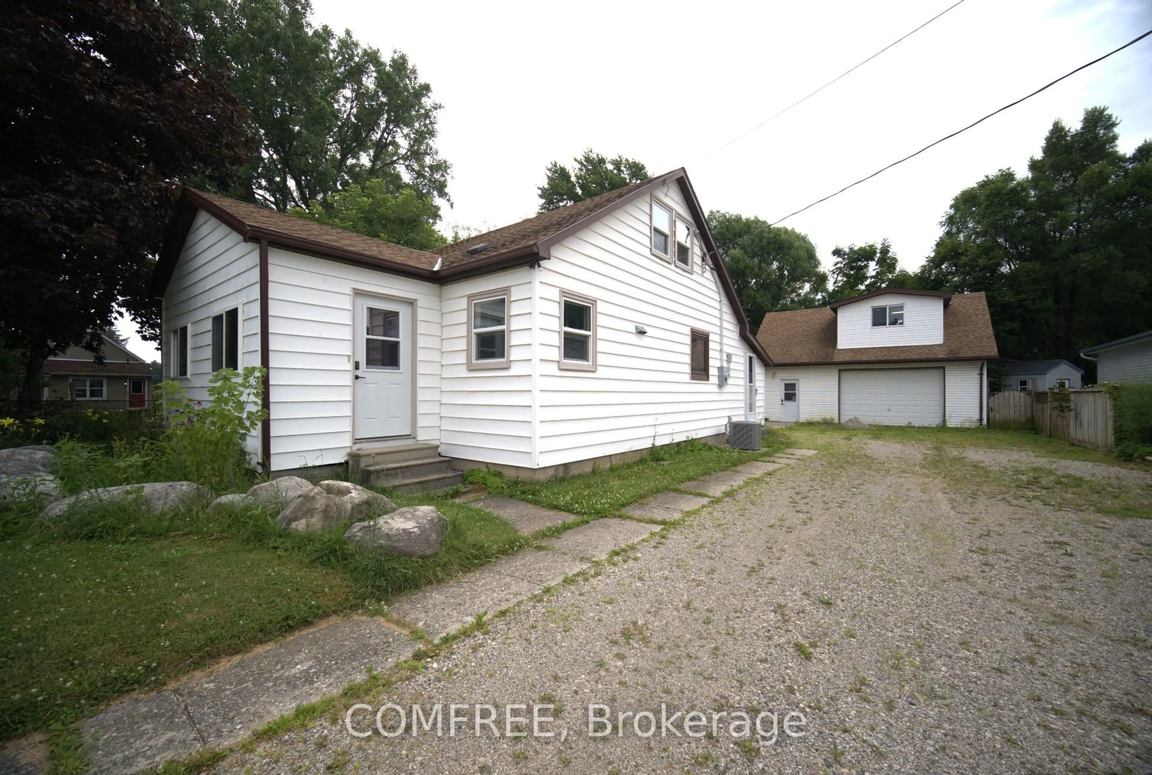 Unknown for 155 North St, Southwest Middlesex Ontario N0L 1M0