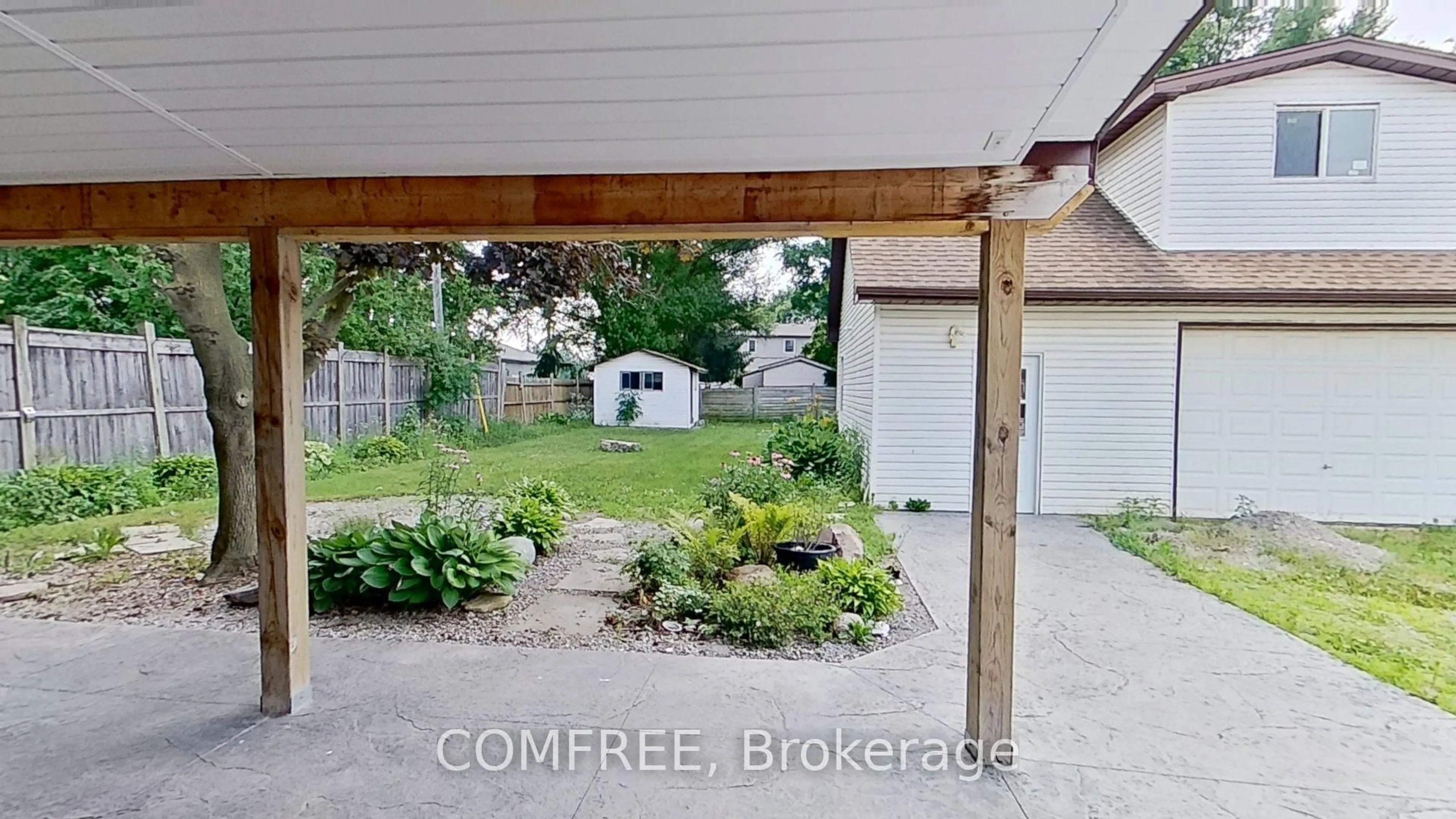 Unknown for 155 North St, Southwest Middlesex Ontario N0L 1M0