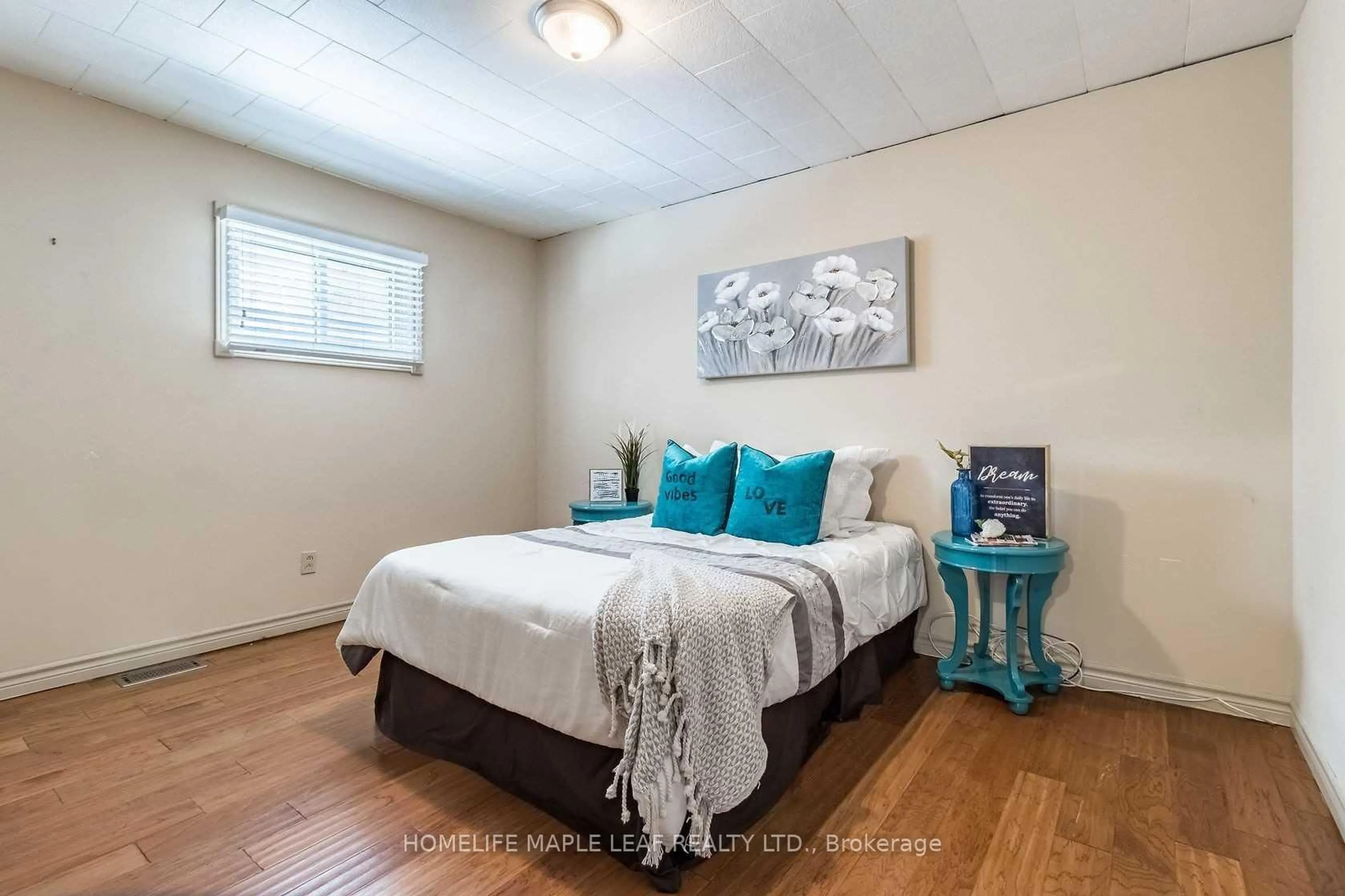 Bedroom with bed, wood/laminate floor for 374136 6th Line, Amaranth Ontario L9W 0H6