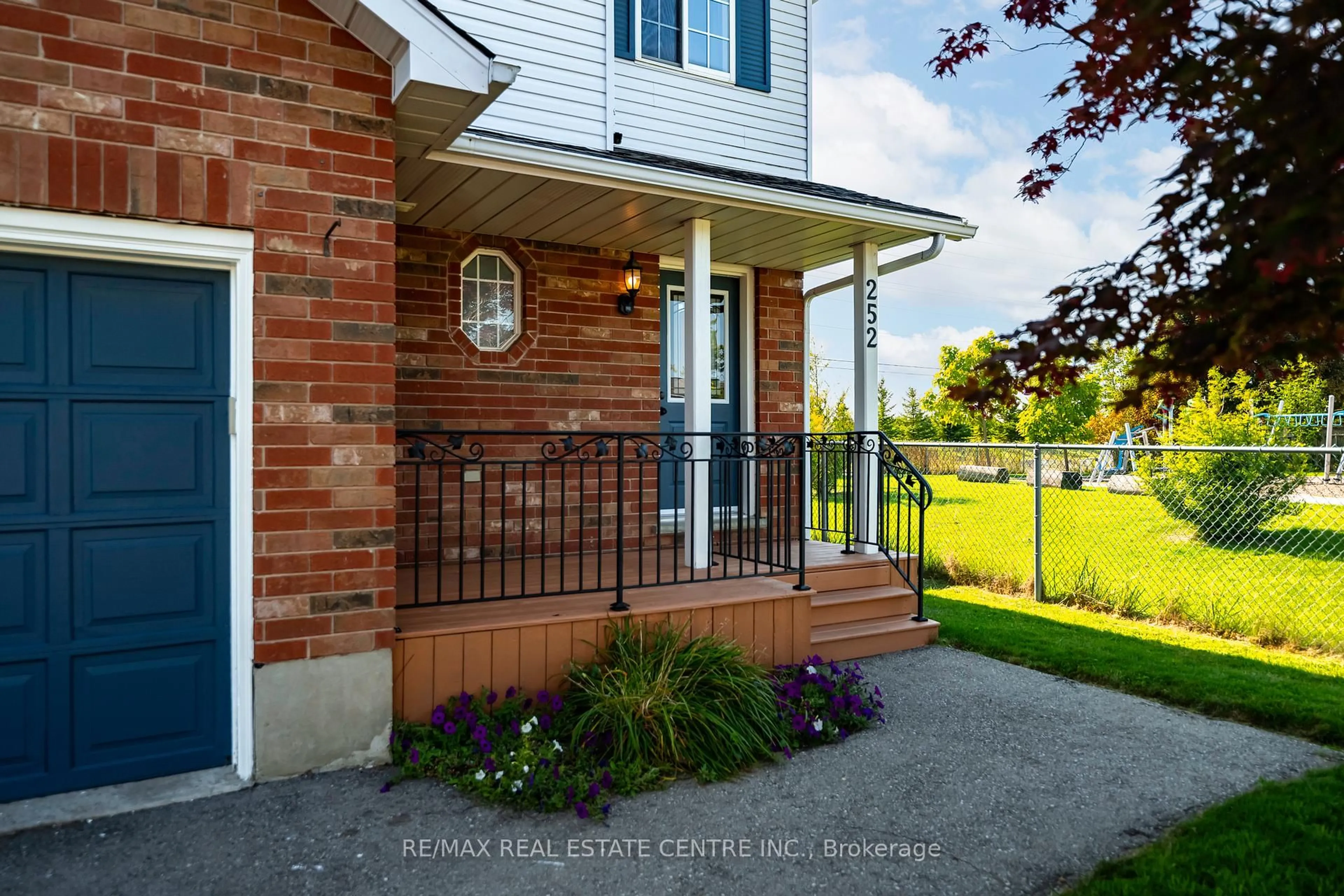 Home with brick exterior material, street for 252 Tait Cres, Centre Wellington Ontario N1M 3P6