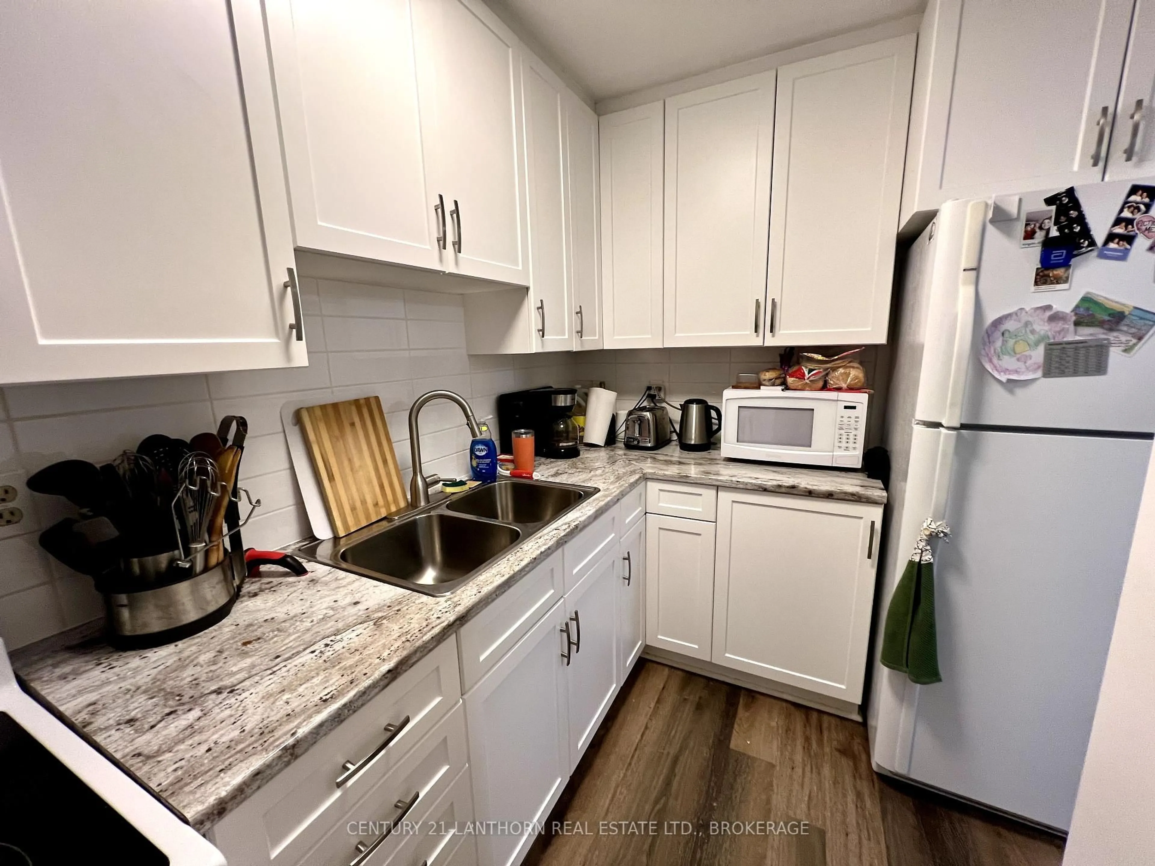 Standard kitchen, unknown for 573 Armstrong Rd #317, Kingston Ontario K7M 8J8
