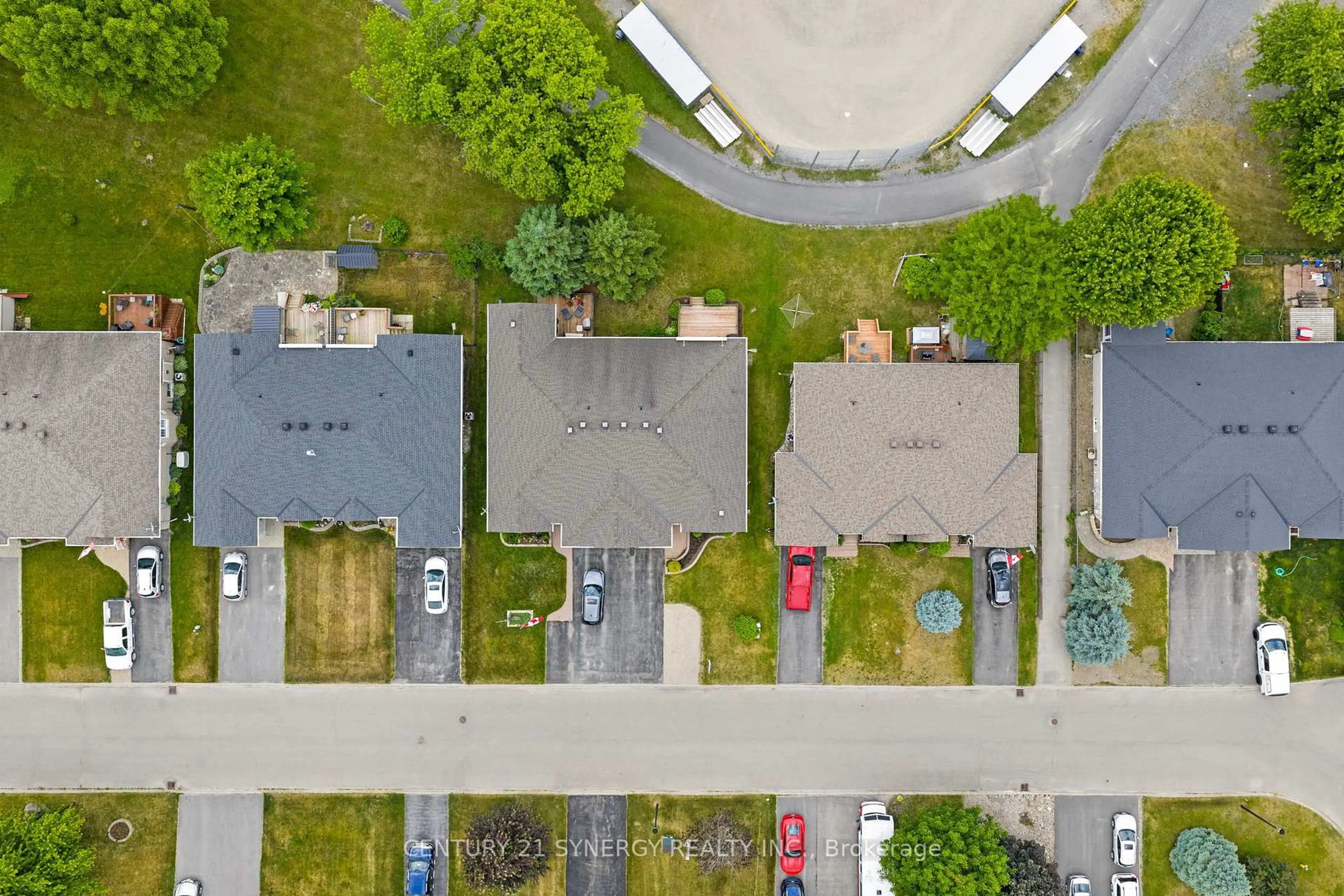A pic from outside/outdoor area/front of a property/back of a property/a pic from drone, street for 54 Dr Gordon Cres, North Grenville Ontario K0G 1J0