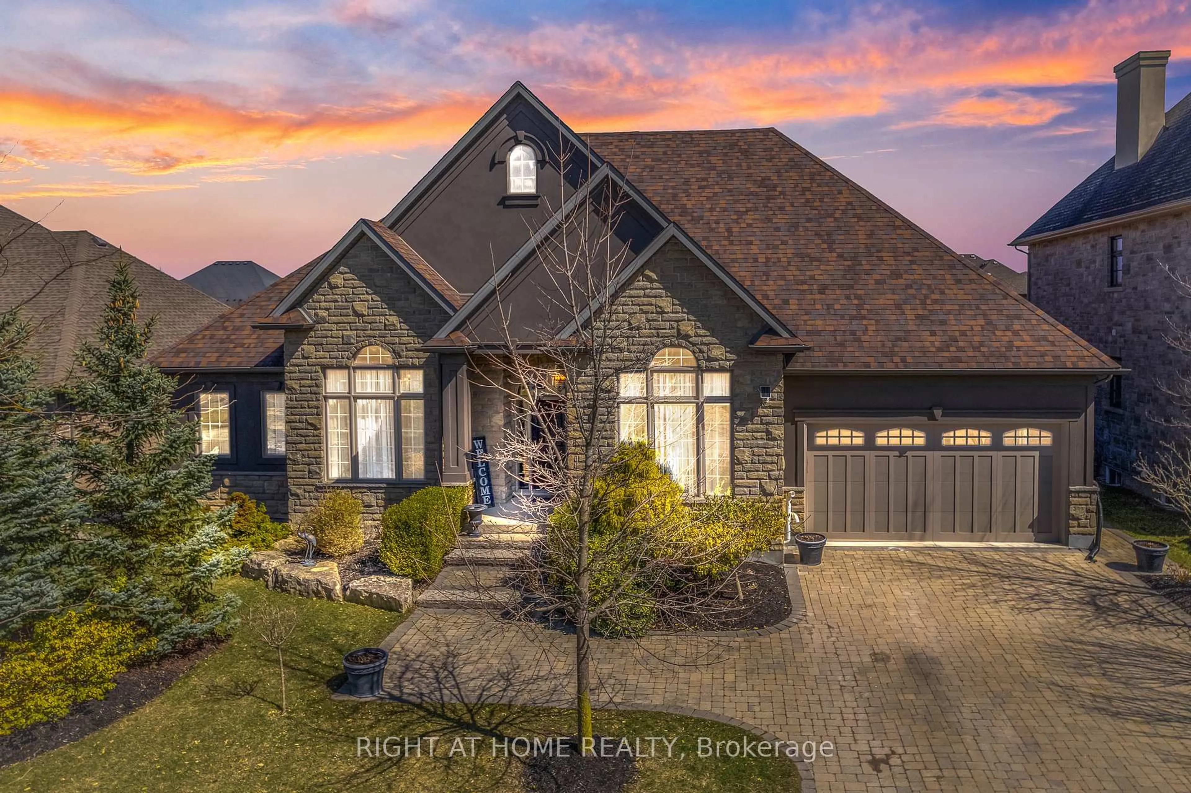 Home with brick exterior material, street for 7 Sandalwood Cres, Niagara-on-the-Lake Ontario L0S 1P0