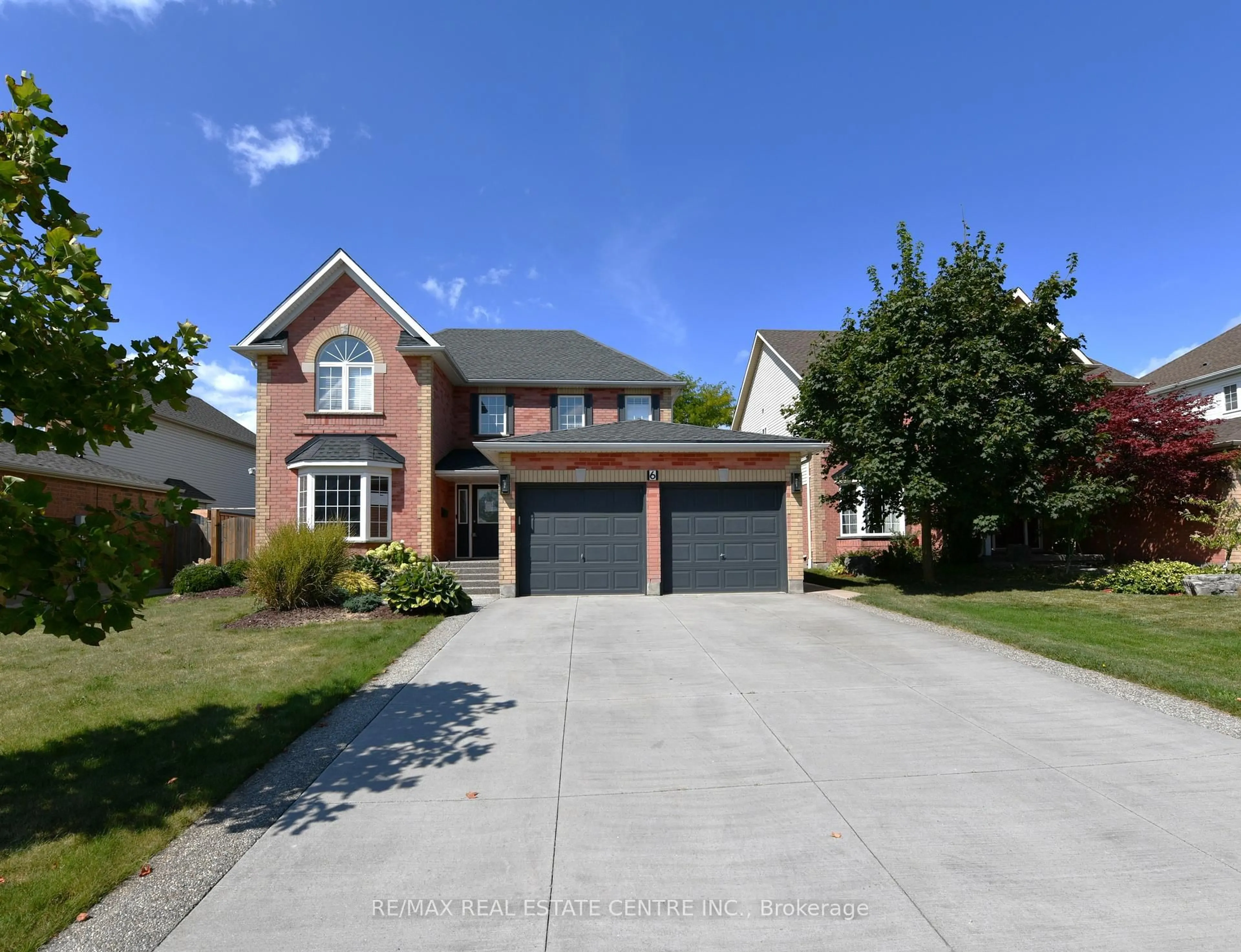 Home with brick exterior material, street for 6 SHADYRIDGE Pl, Kitchener Ontario N2N 3J1