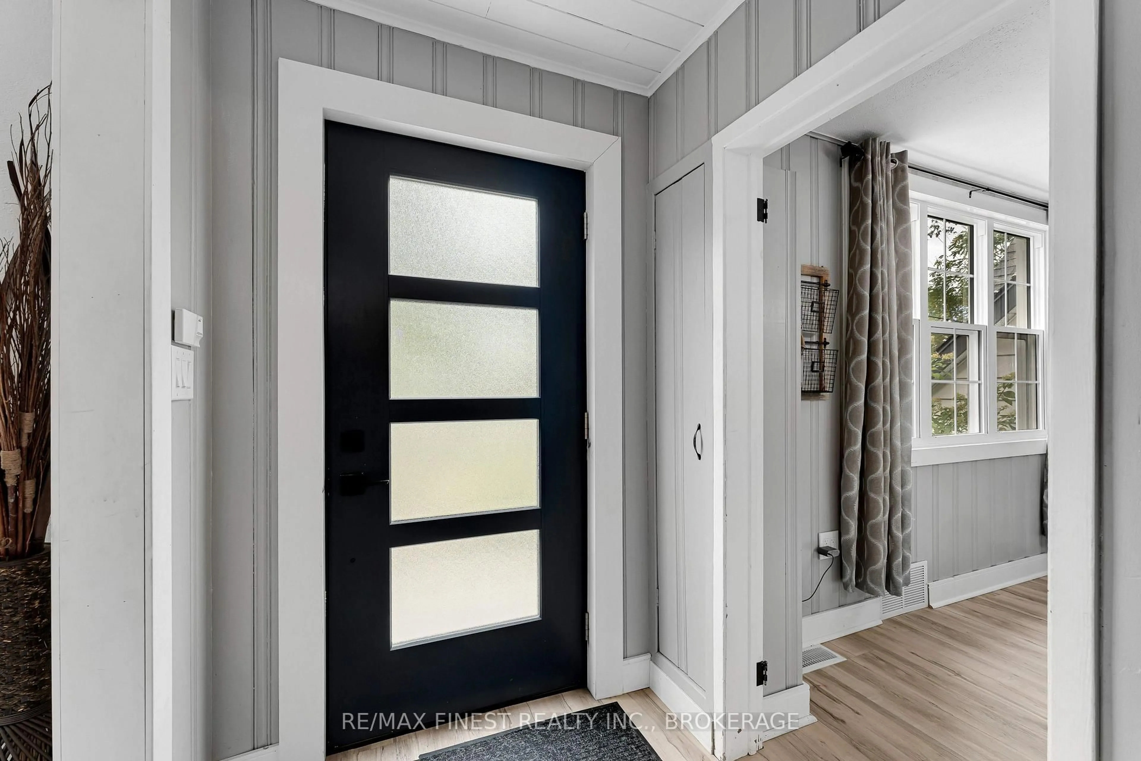 Indoor entryway for 3430 County Road 1, Napanee Ontario K0K 1J0