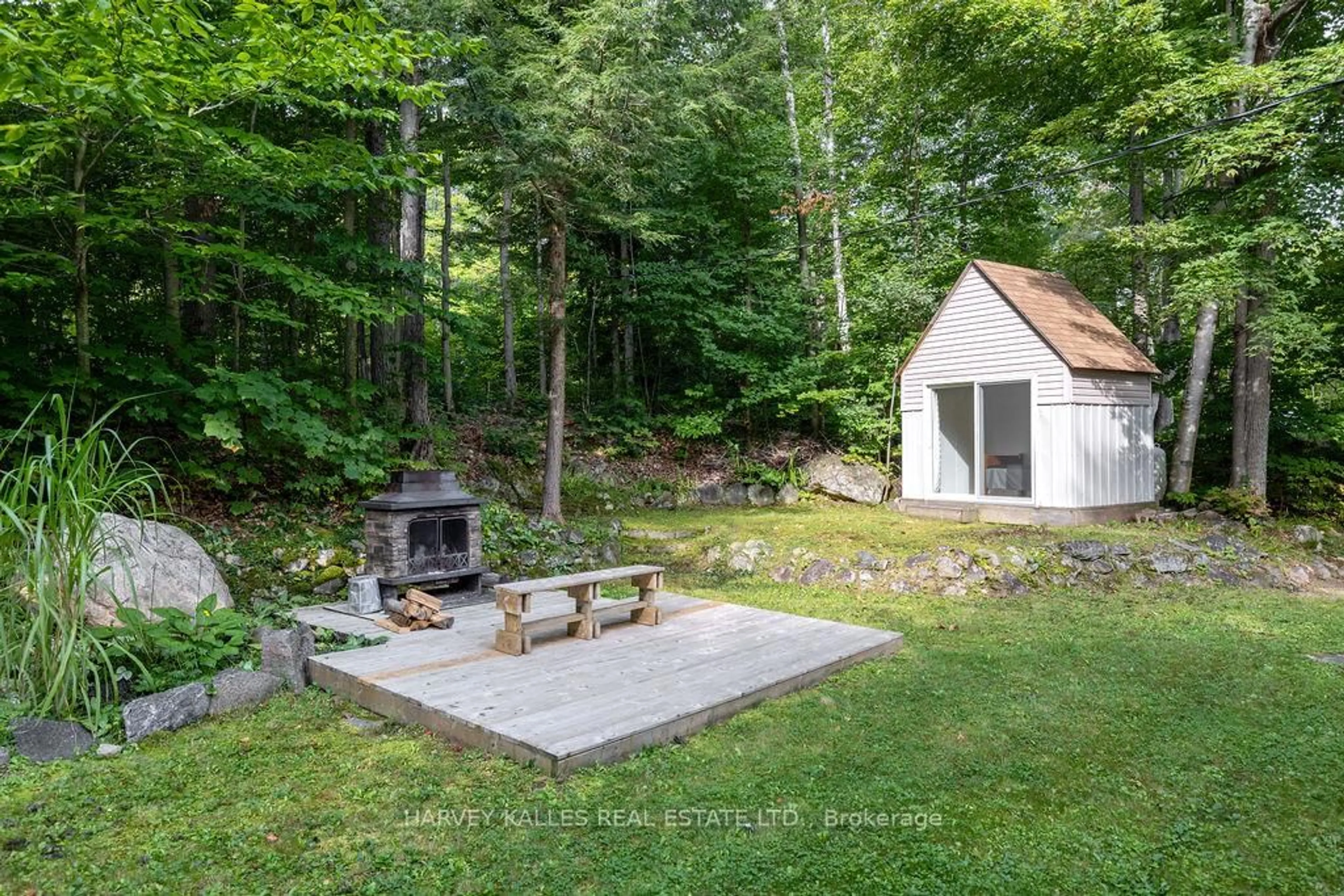Patio, forest/trees view for 1149 KENDON Rd, Muskoka Lakes Ontario P0C 1A0