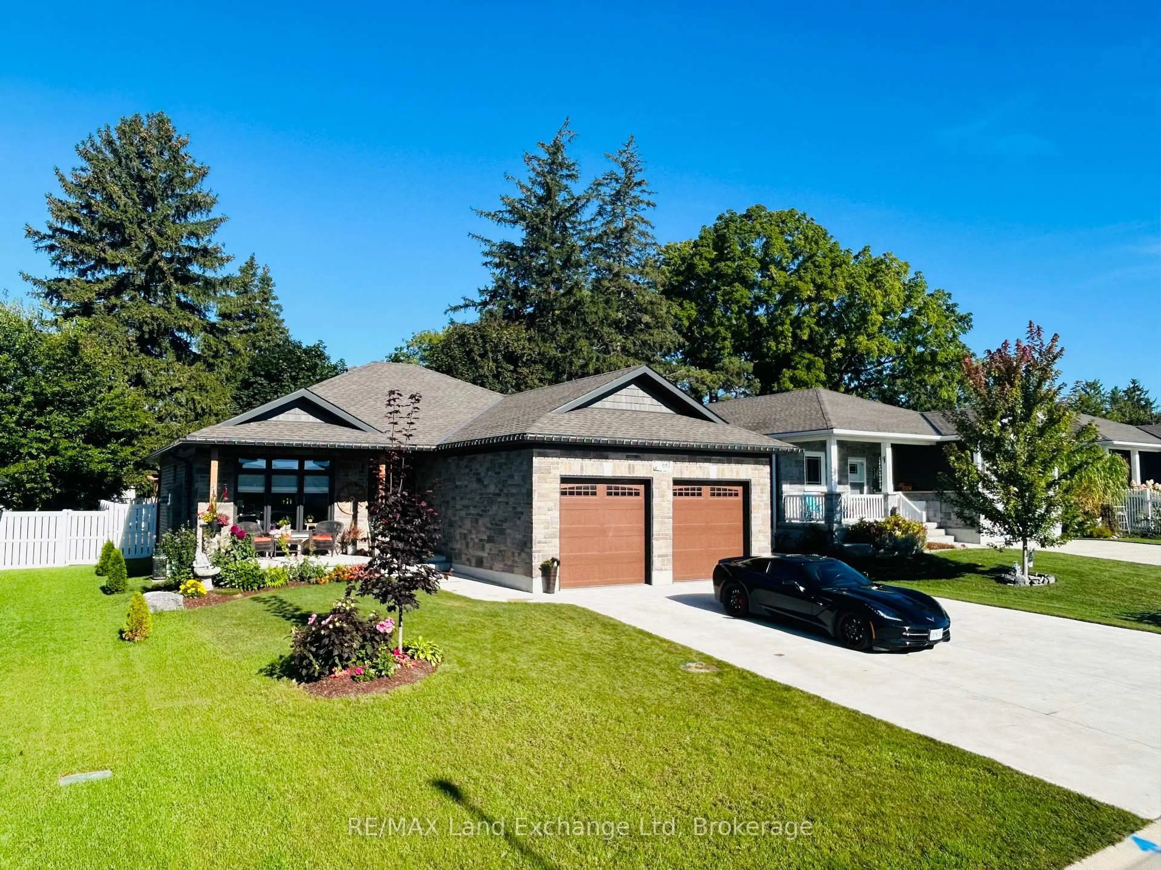 Home with brick exterior material, street for 661 Gloria St, North Huron Ontario N0M 1H0