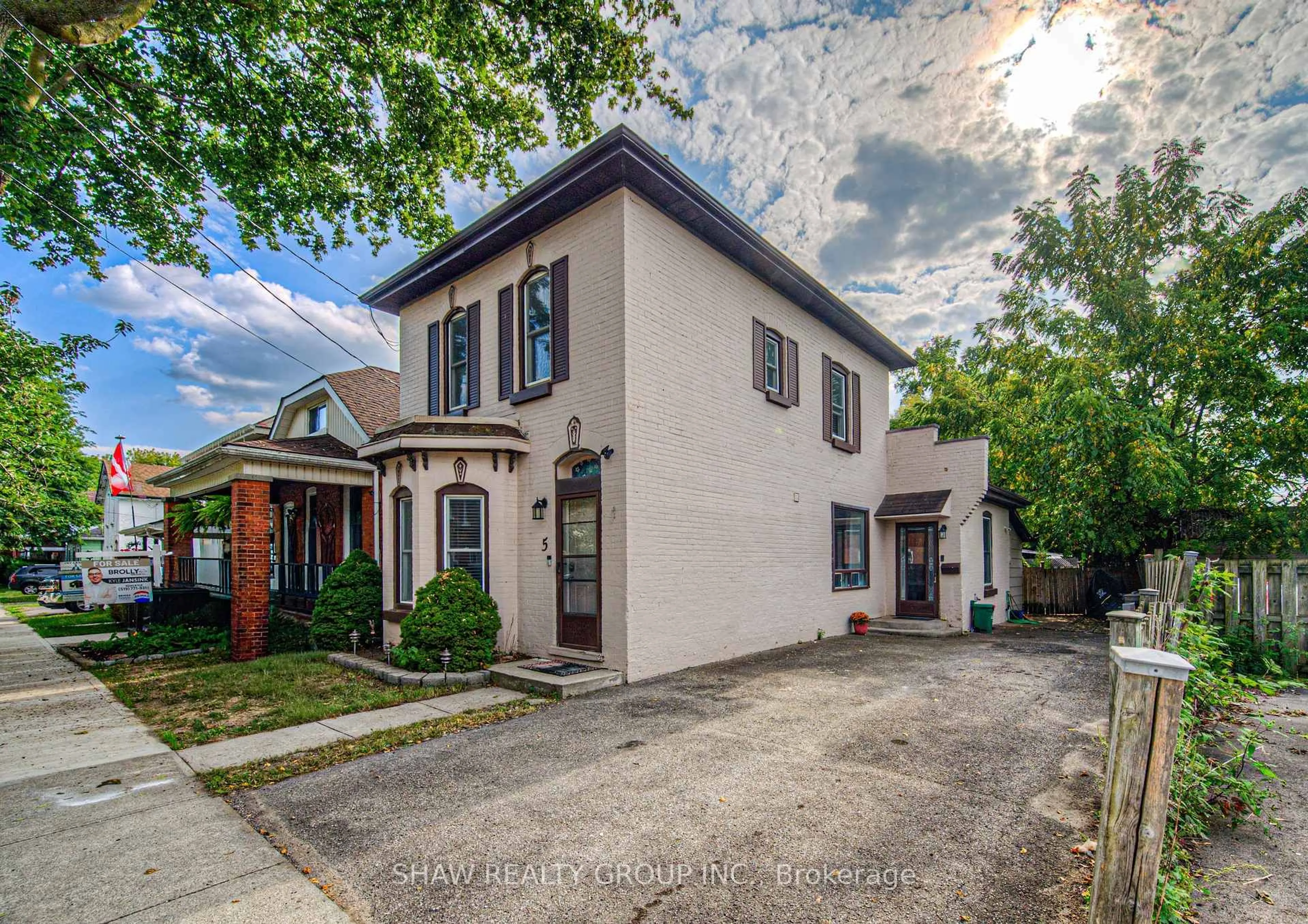 Home with brick exterior material, street for 5 Superior St, Brantford Ontario N3S 2J9