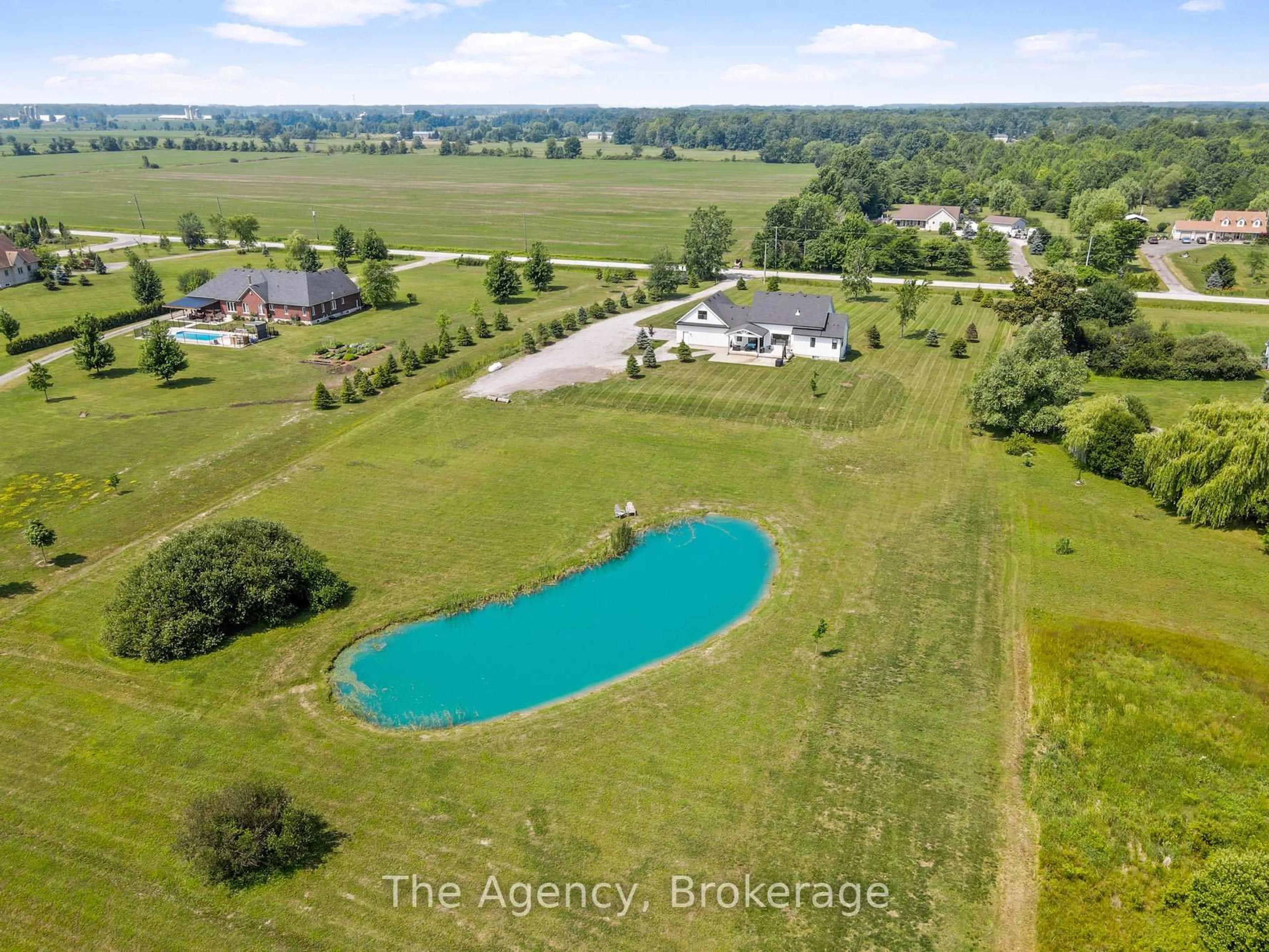 A pic from outside/outdoor area/front of a property/back of a property/a pic from drone, water/lake/river/ocean view for 51075 Deeks Rd, Wainfleet Ontario L0S 1V0