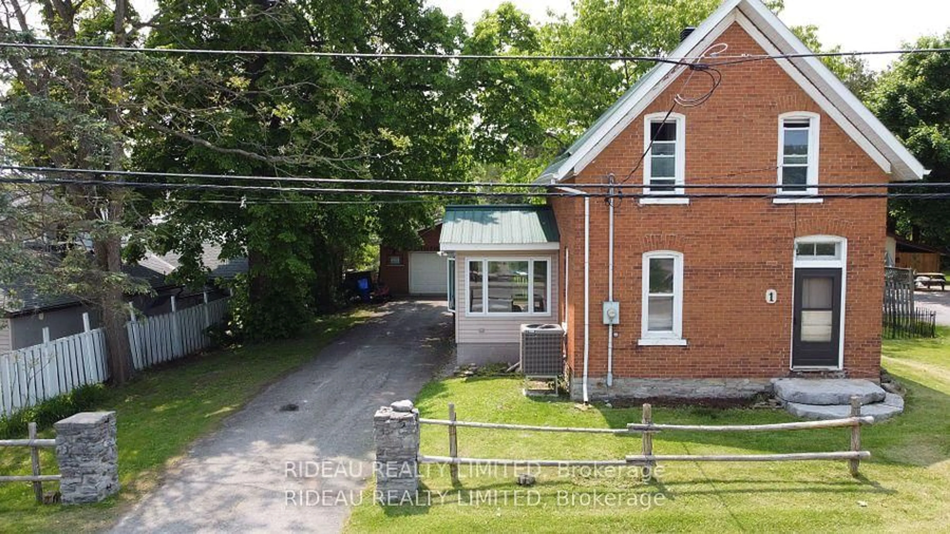 A pic from outside/outdoor area/front of a property/back of a property/a pic from drone, street for 1 Mountain Rd, Westport Ontario K0G 1X0
