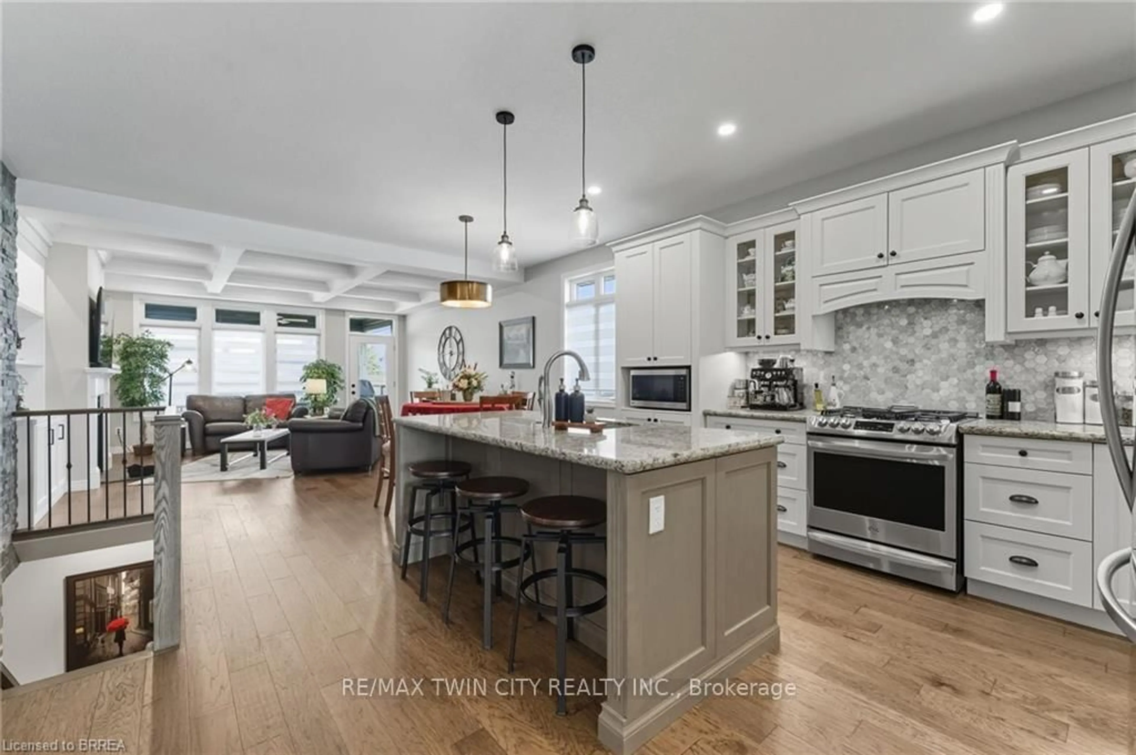 Open concept kitchen, ceramic/tile floor for 20 Masters Lane, Brant Ontario N3L 0B2