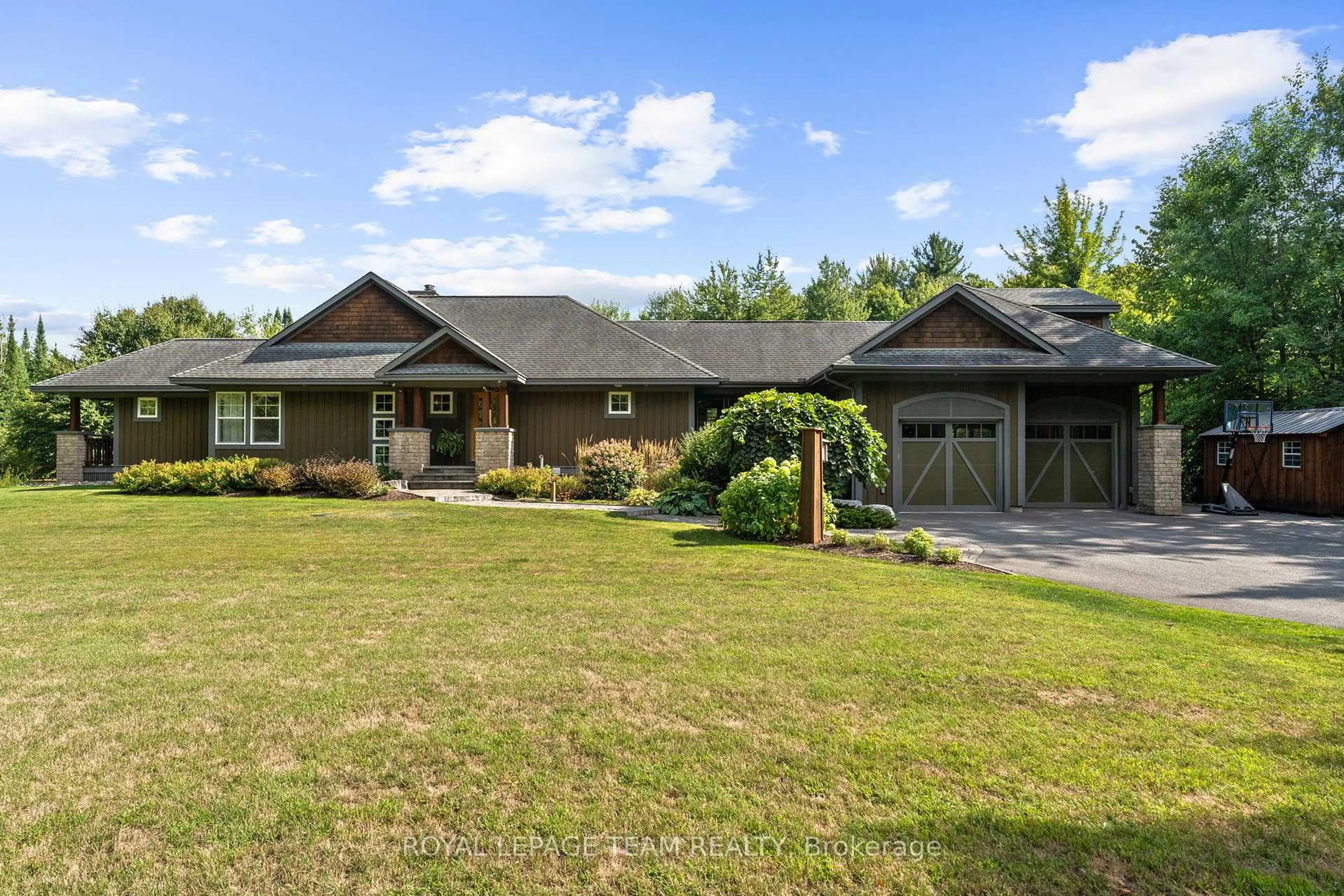 A pic from outside/outdoor area/front of a property/back of a property/a pic from drone, unknown for 1560 Maley Lane, Ottawa Ontario K2W 1C2