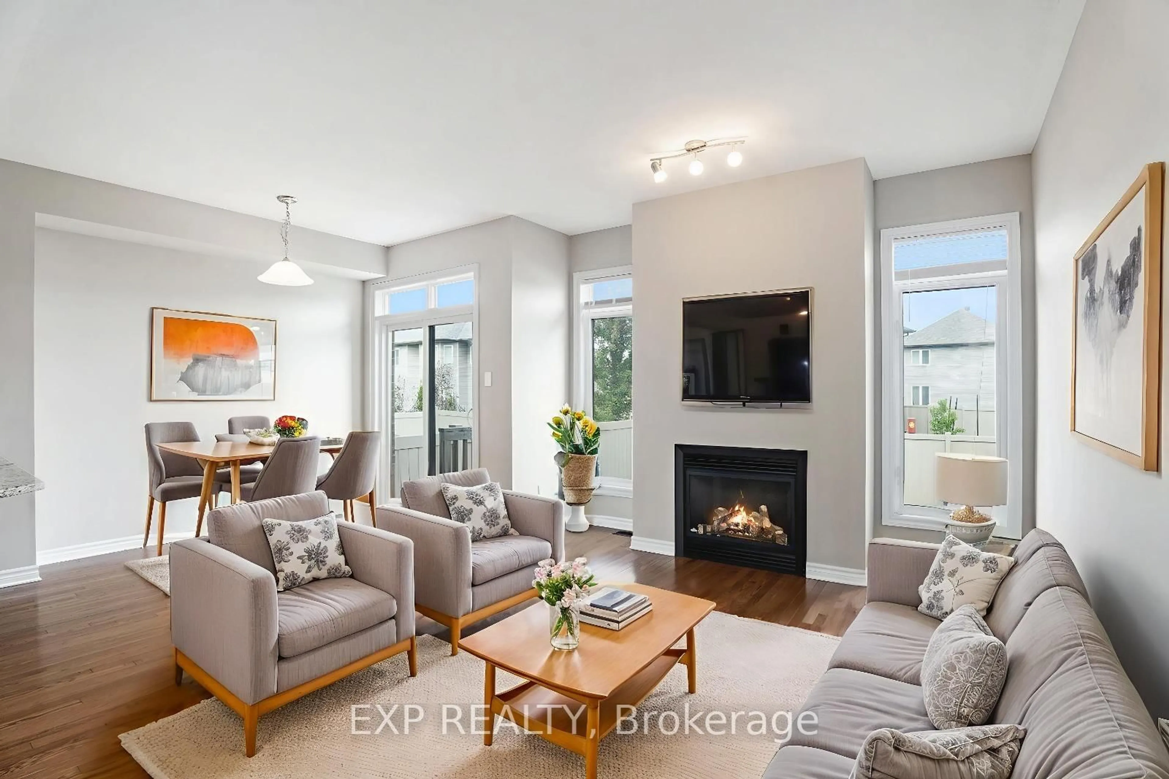 Living room with furniture, unknown for 349 Ardmore St, Ottawa Ontario K4M 0E1