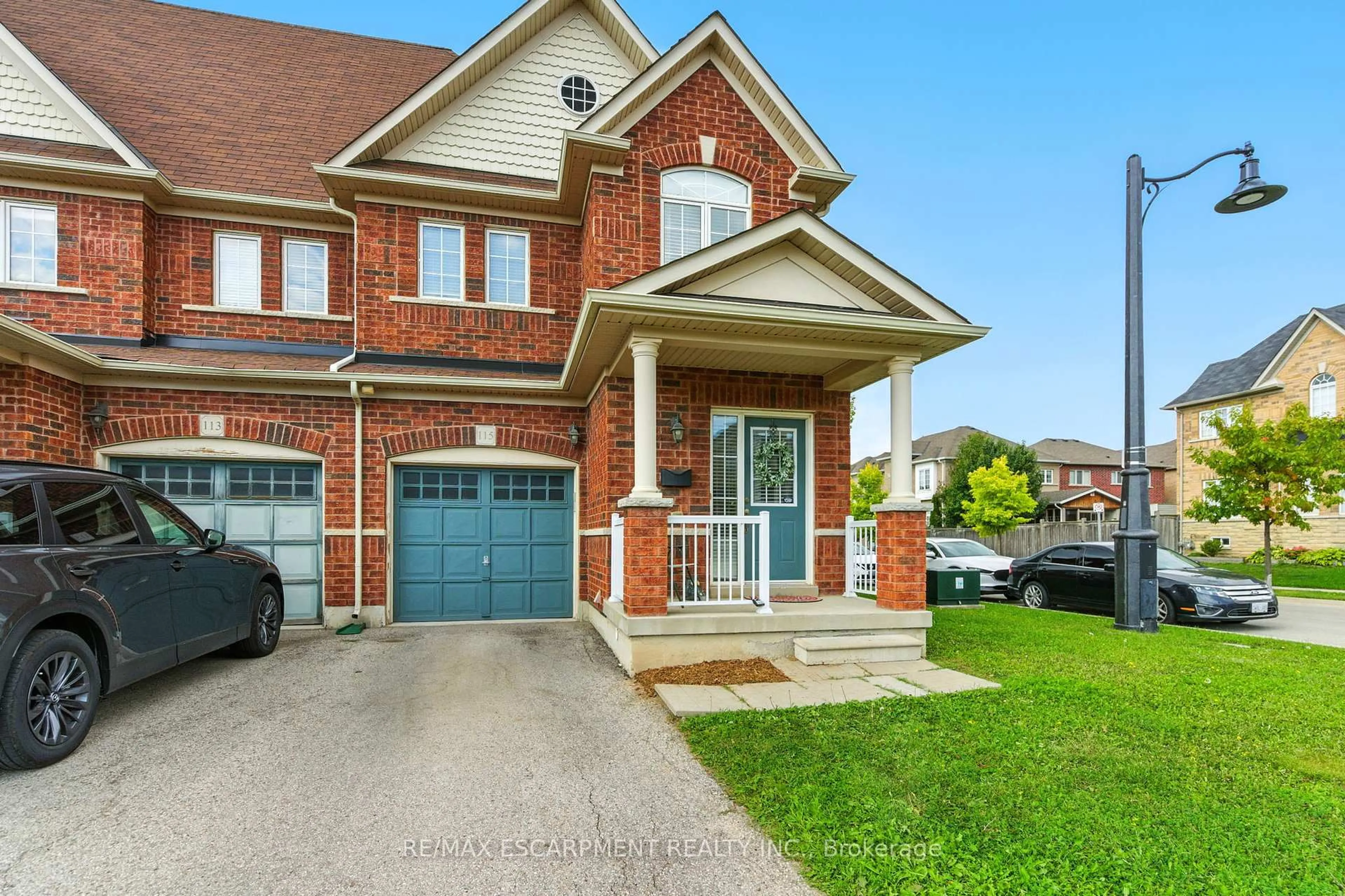 Home with brick exterior material, street for 115 Skinner Rd, Hamilton Ontario L8B 0R4