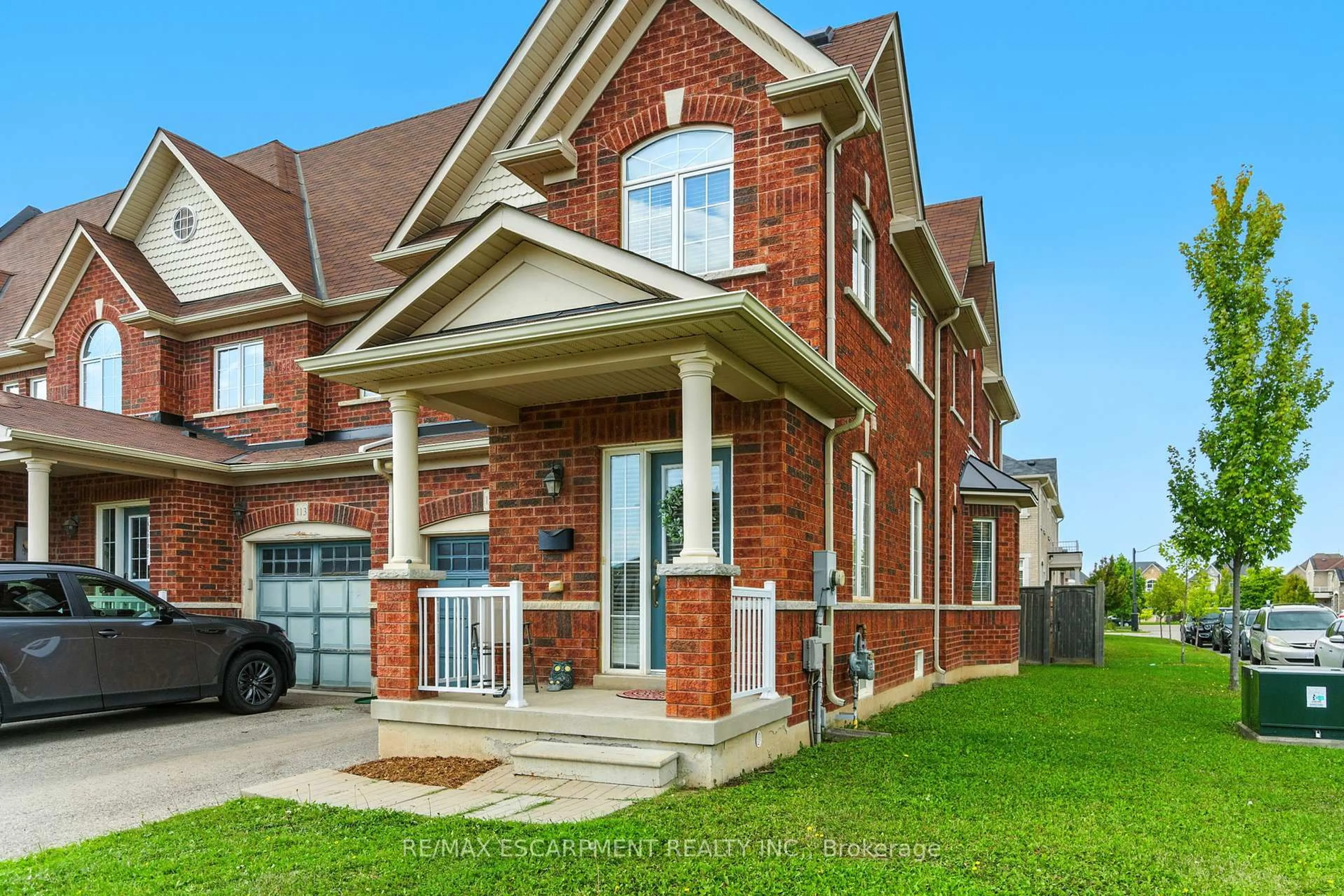 Home with brick exterior material, street for 115 Skinner Rd, Hamilton Ontario L8B 0R4