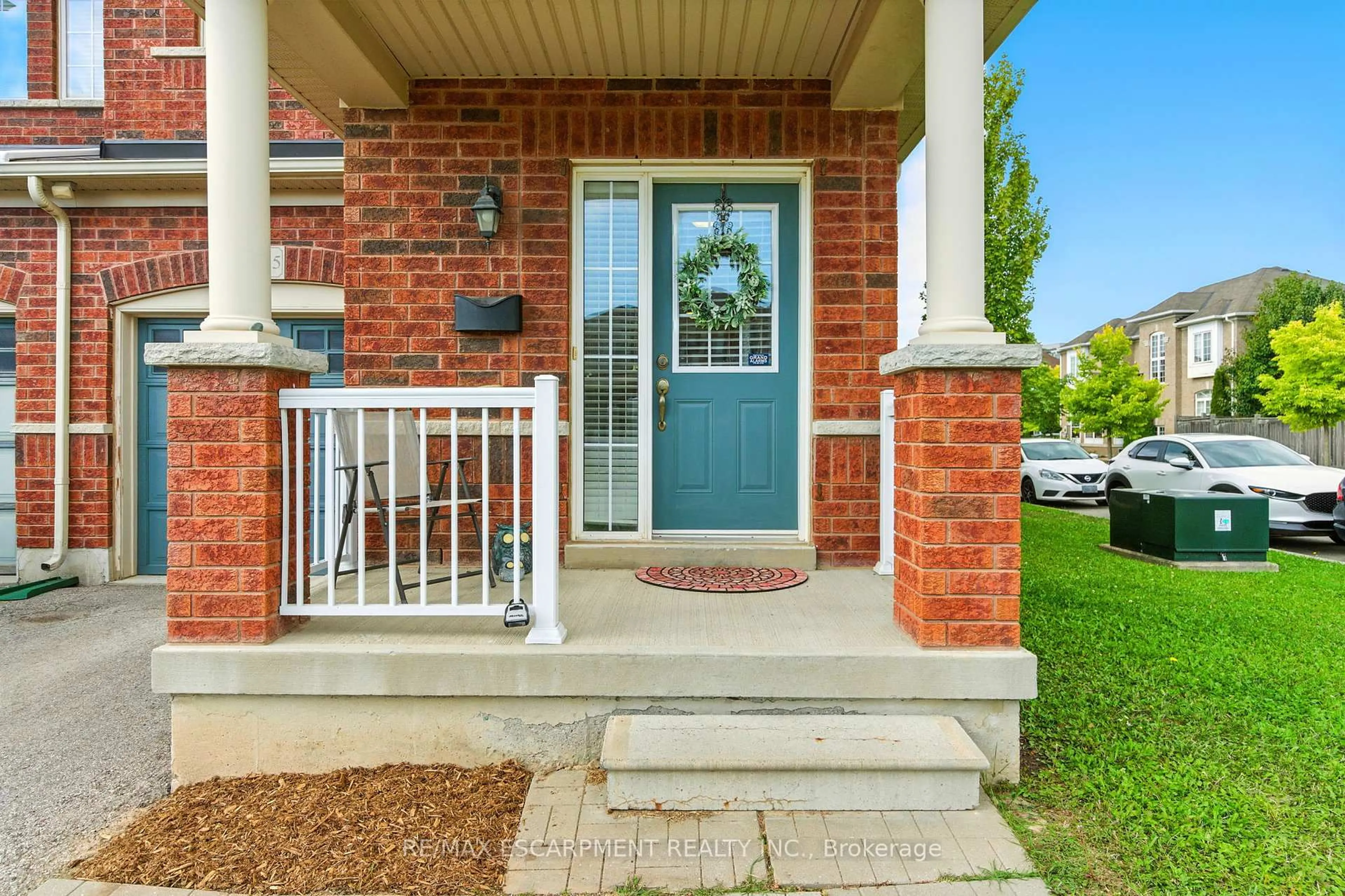 Unknown for 115 Skinner Rd, Hamilton Ontario L8B 0R4