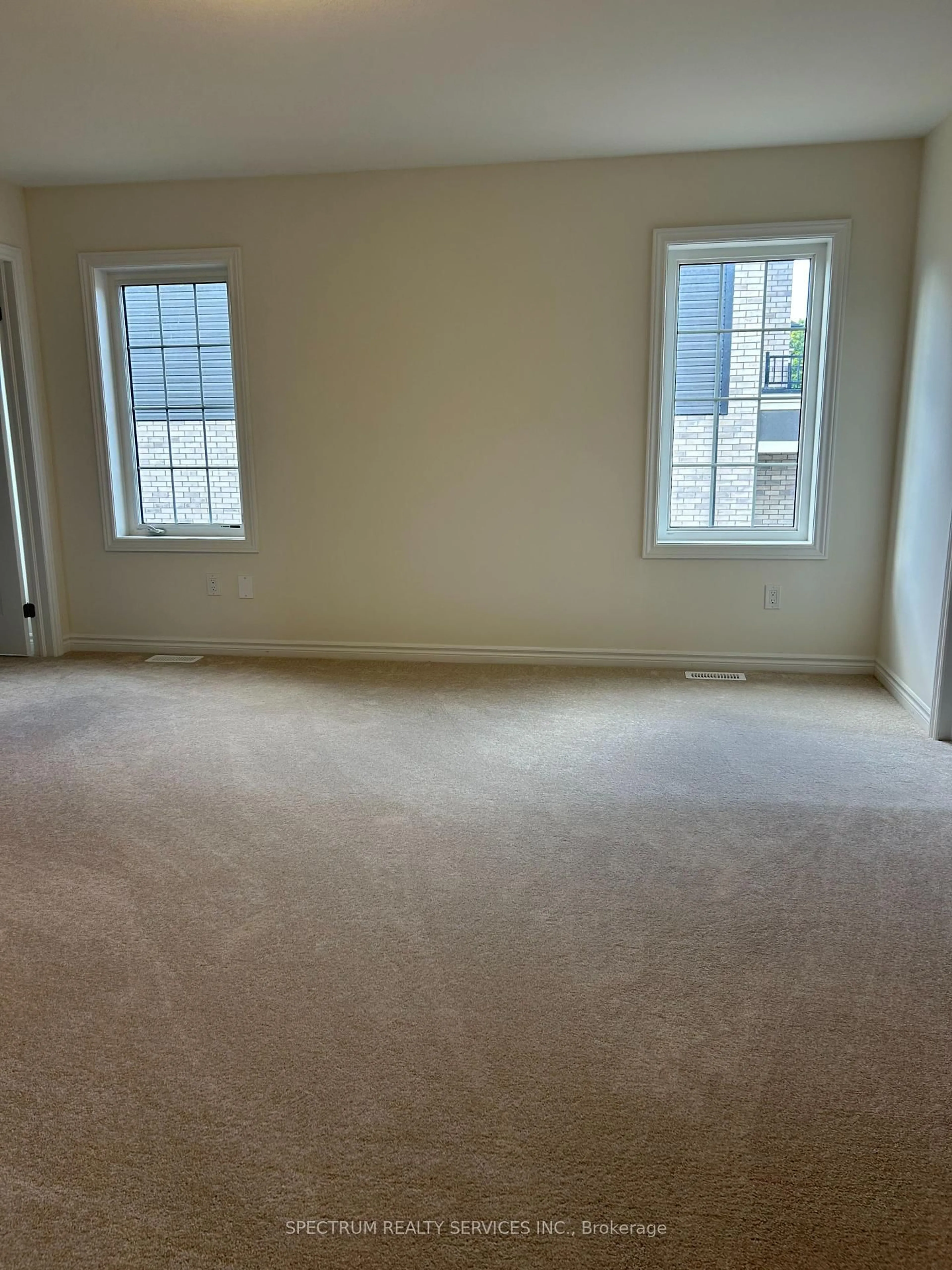 A pic of a room for 129 Hitchman St, Brant Ontario N3L 0N6