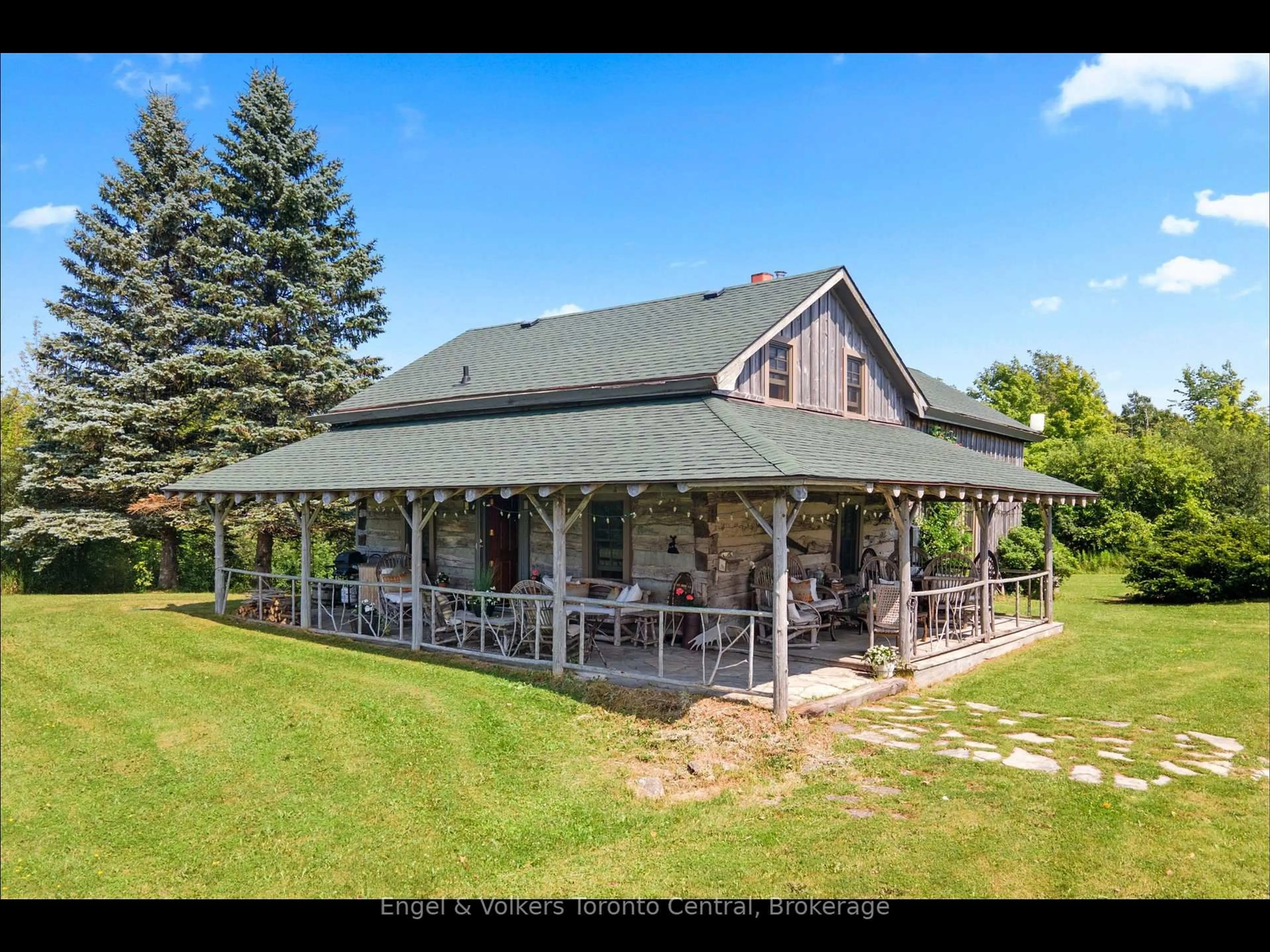 A pic from outside/outdoor area/front of a property/back of a property/a pic from drone, unknown for 317343 3rd Line, Meaford Ontario N4L 1W7