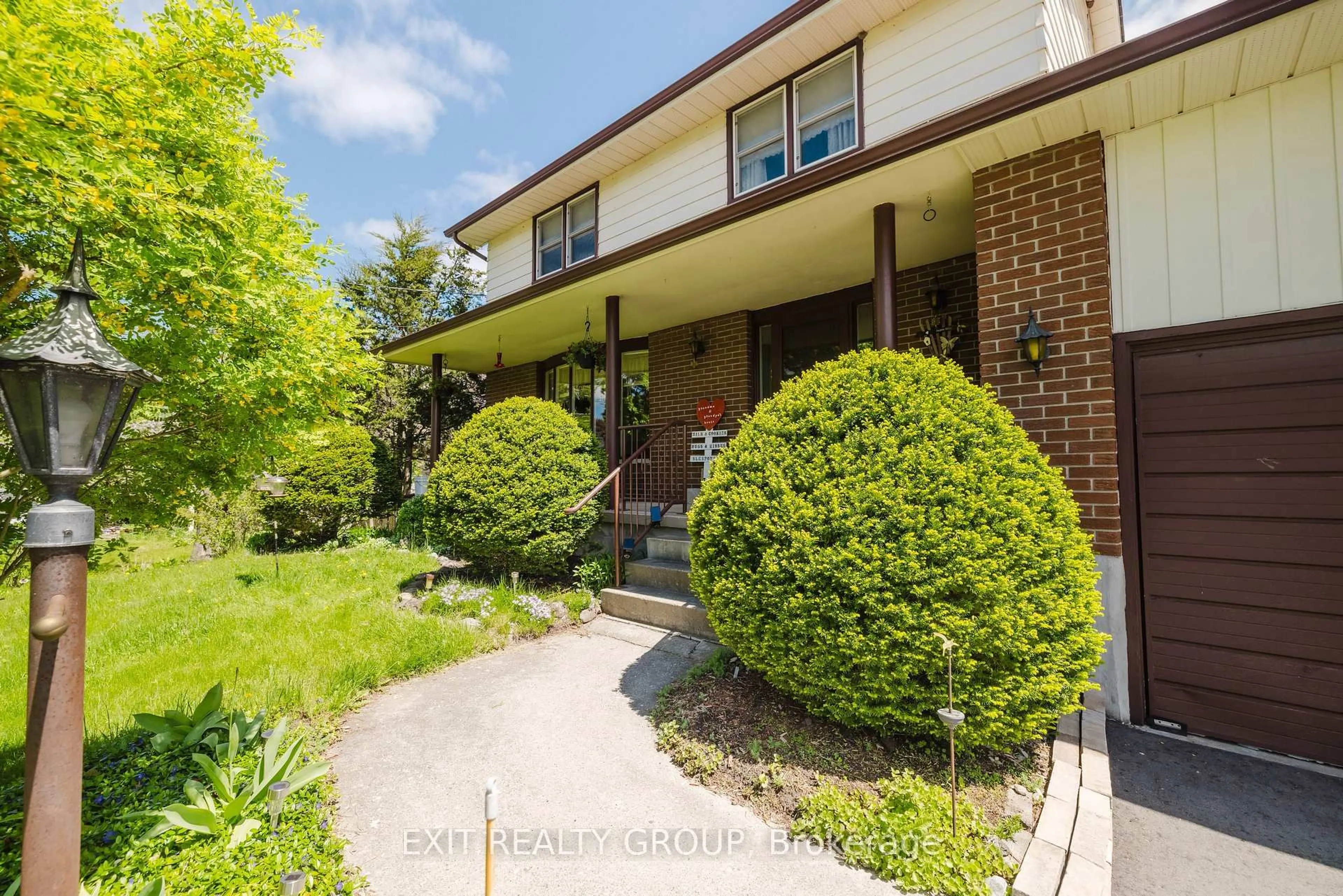 Unknown for 152 Chatterton Valley Cres, Quinte West Ontario K0K 2B0