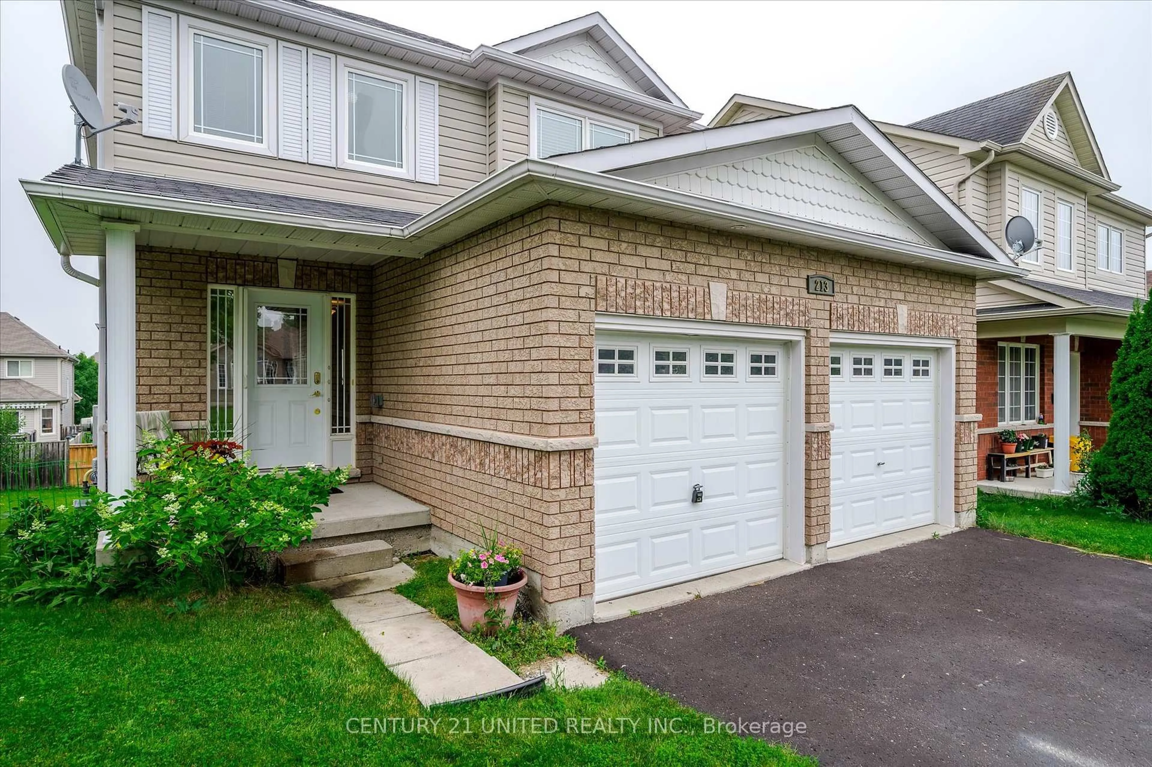 Unknown for 213 Farrier Cres, Peterborough Ontario K9L 0A6