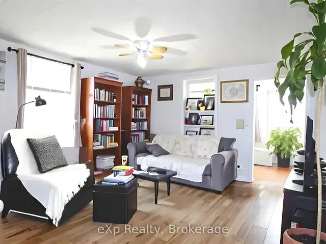 34 Queen St, Grey Highlands 3