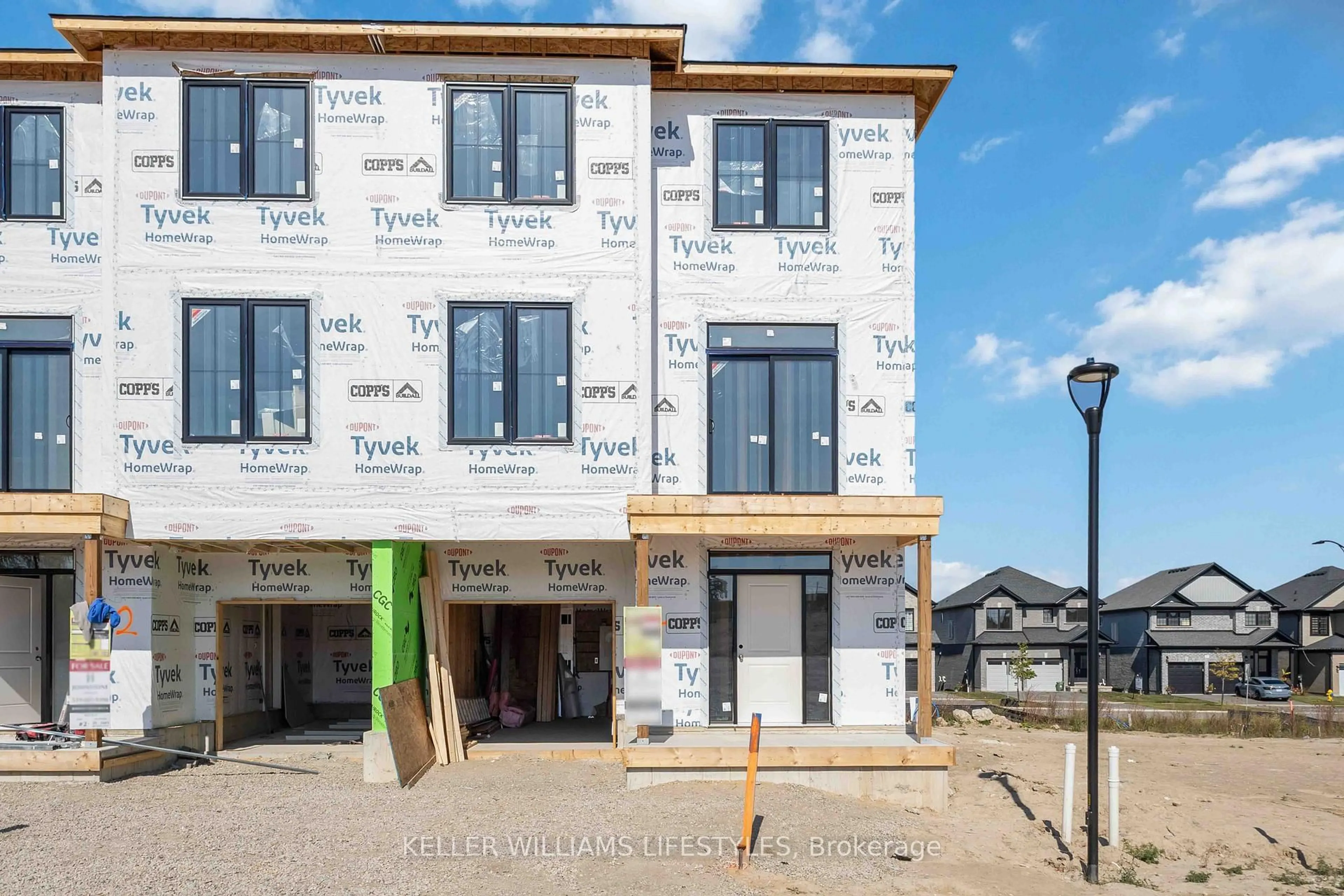 Unknown for 2605 Kettering Pl #18, London South Ontario N6M 0G4