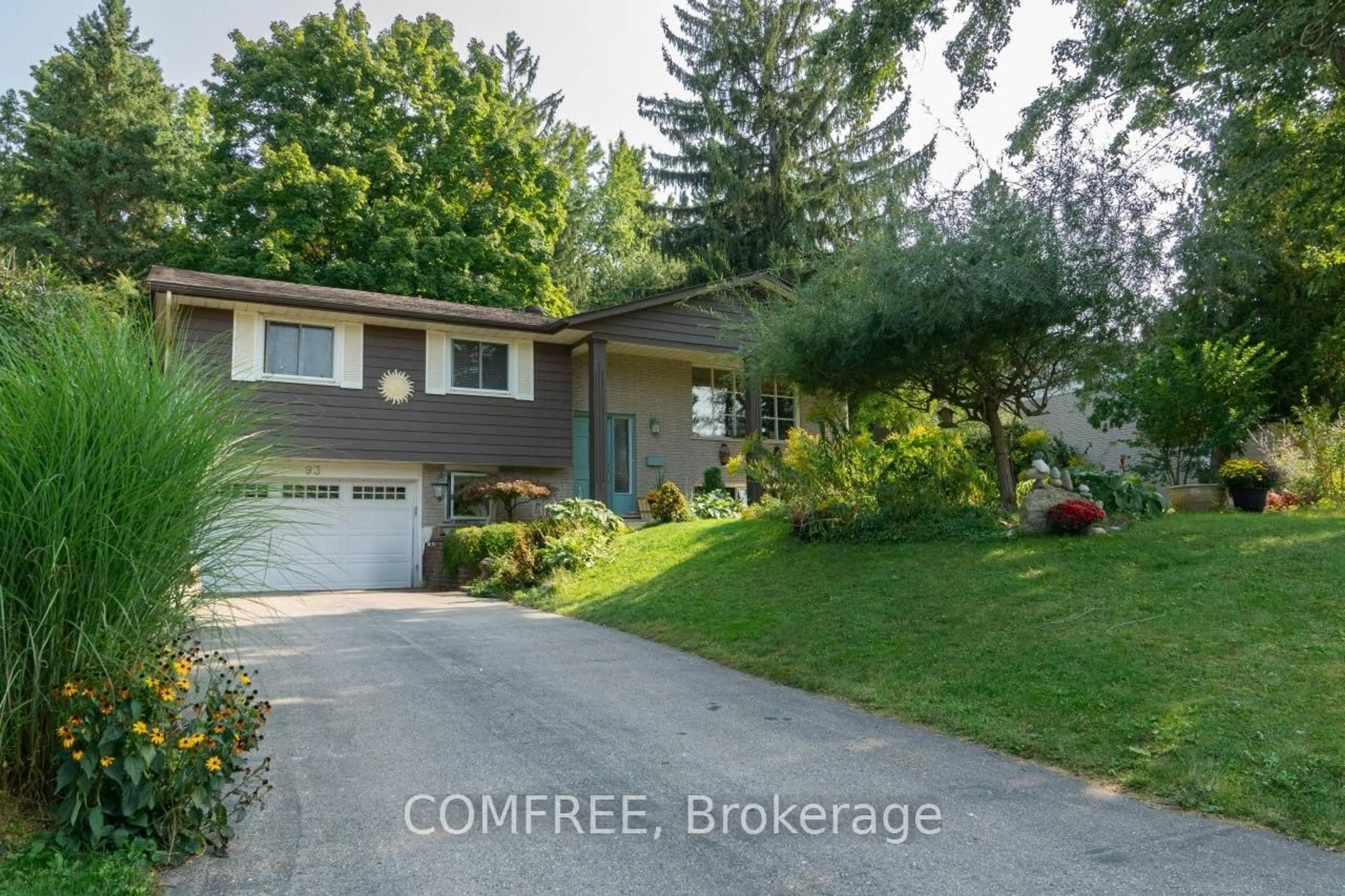 Unknown for 93 Water St, Centre Wellington Ontario N0B 1S0