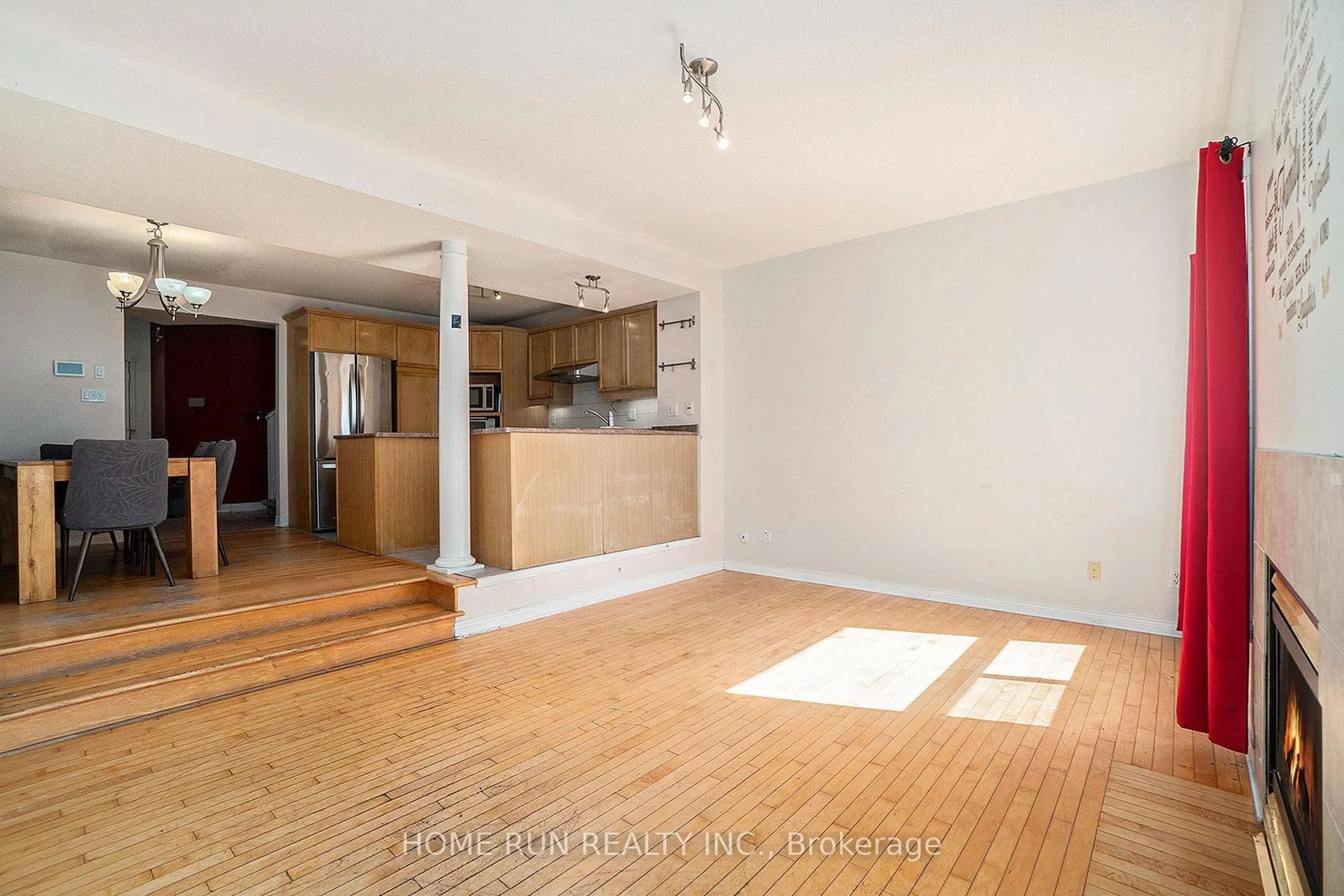 Open concept kitchen, unknown for 956 Lovitt Rd, Ottawa Ontario K2B 1A7