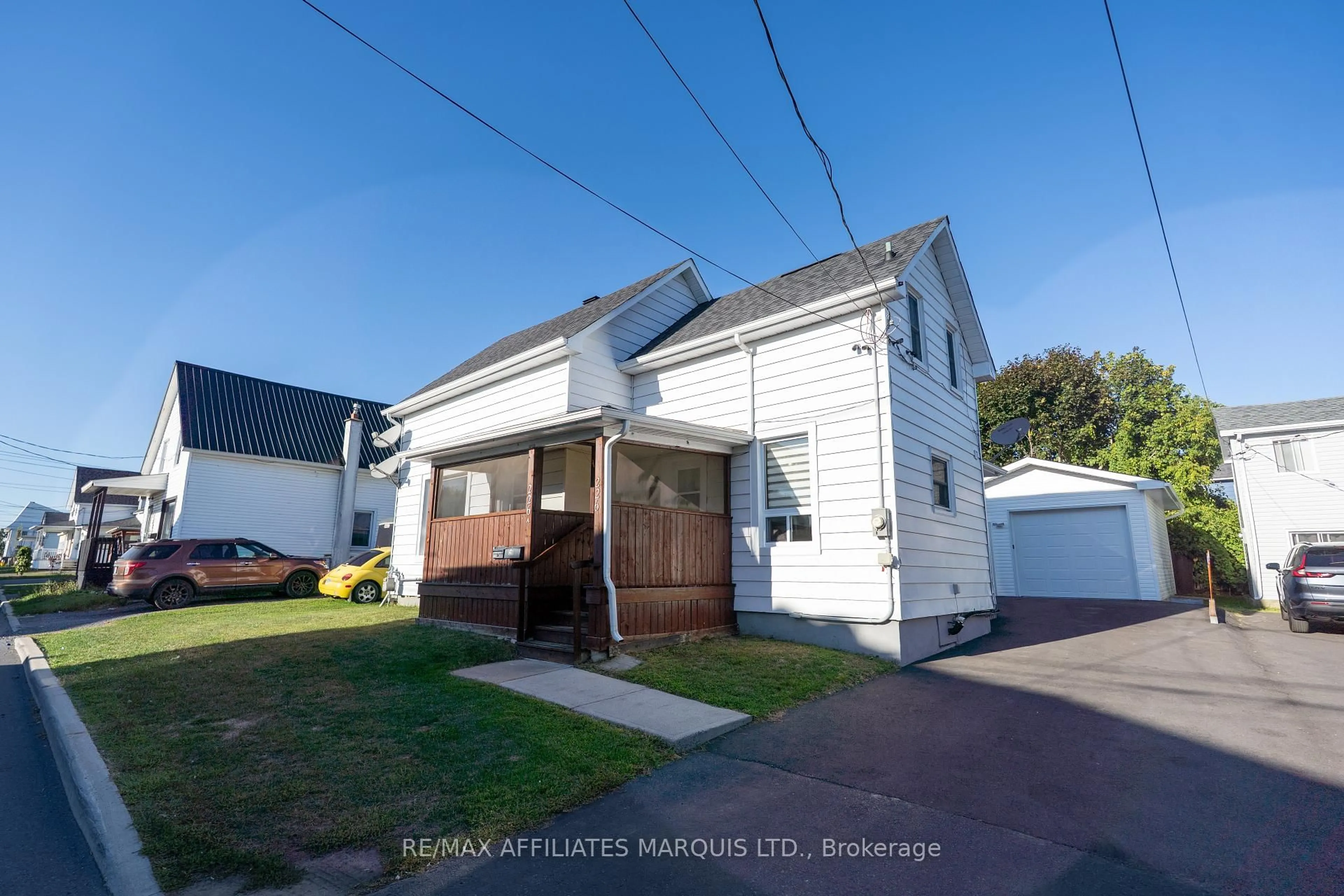 A pic from outside/outdoor area/front of a property/back of a property/a pic from drone, street for 226 Louisa St, Cornwall Ontario K6H 4P8