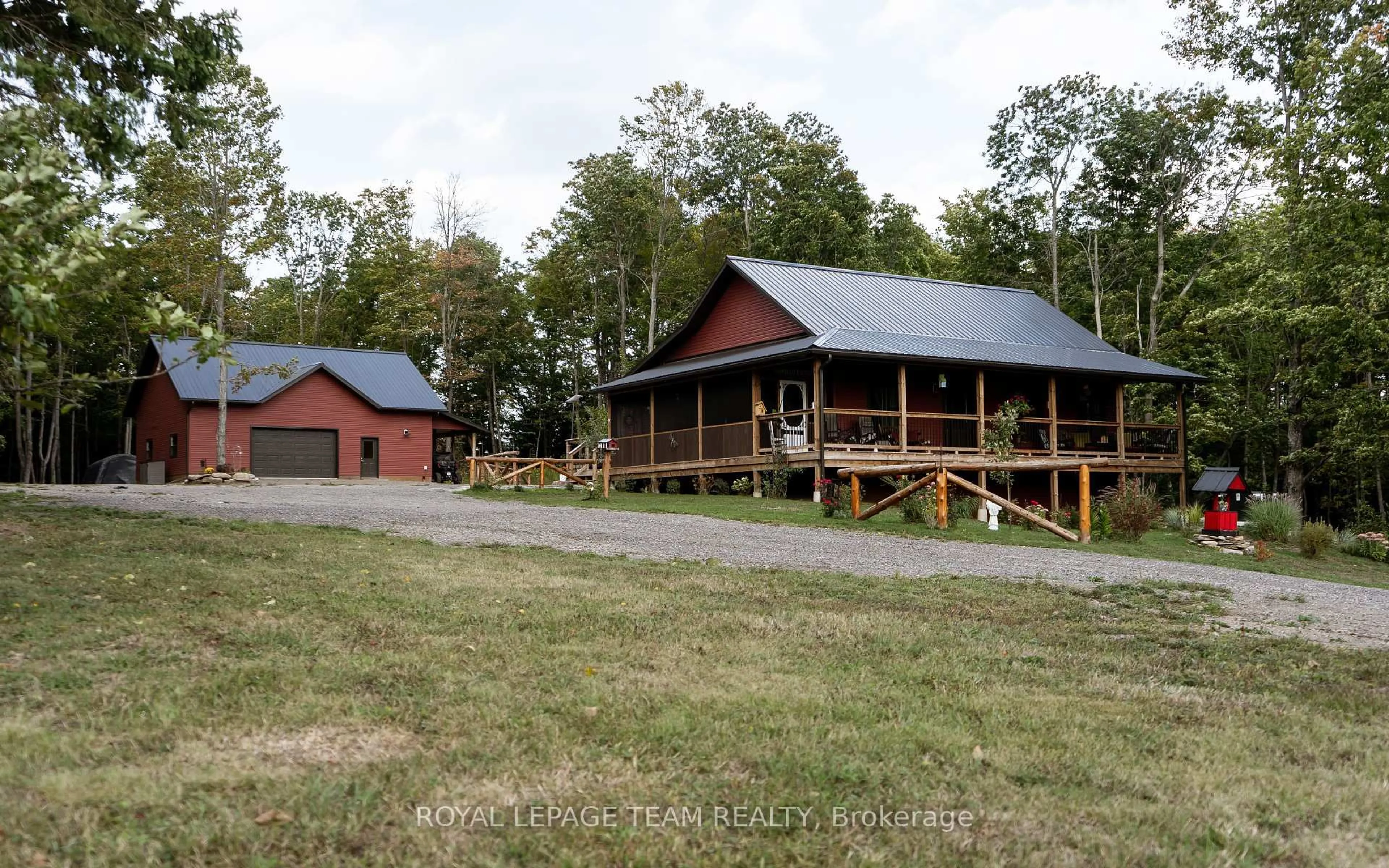 A pic from outside/outdoor area/front of a property/back of a property/a pic from drone, unknown for 3627 Letterkenney Rd, Killaloe Ontario K0J 2A0