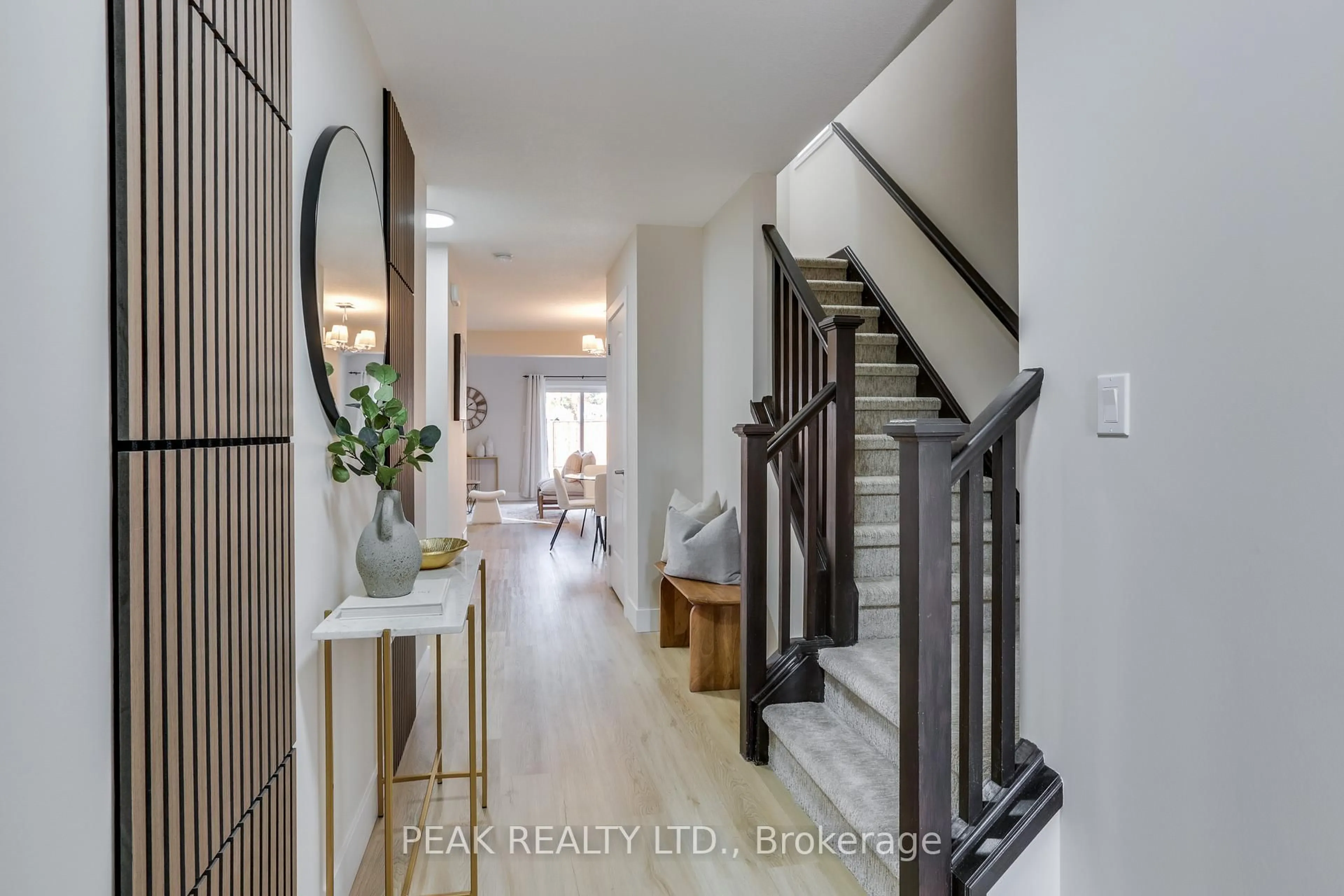 Indoor entryway for 1851 Reilly Walk, London North Ontario N5X 0C8