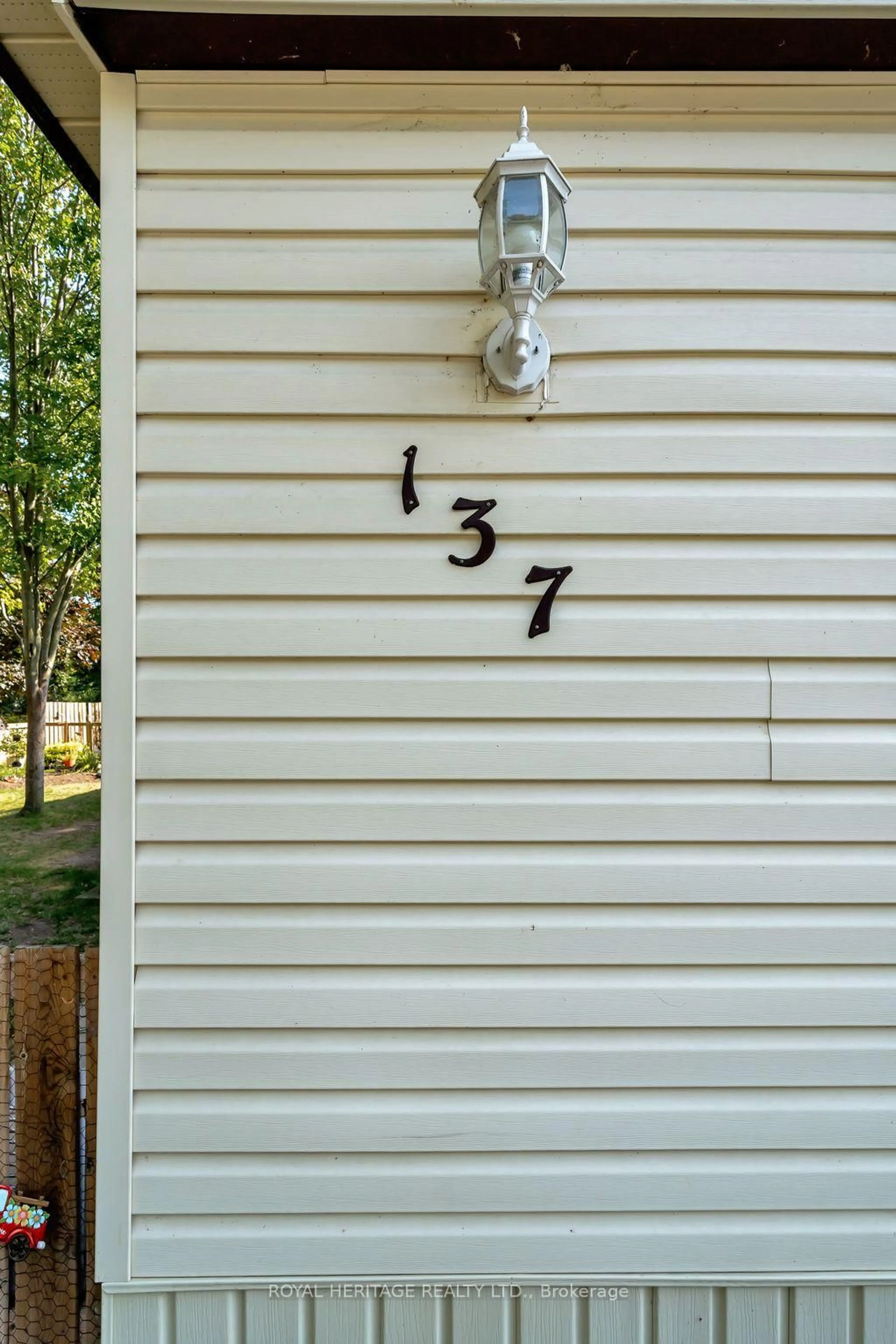 Home with vinyl exterior material, building for 529 Old Highway 2 Highway #137, Quinte West Ontario K8V 5P5