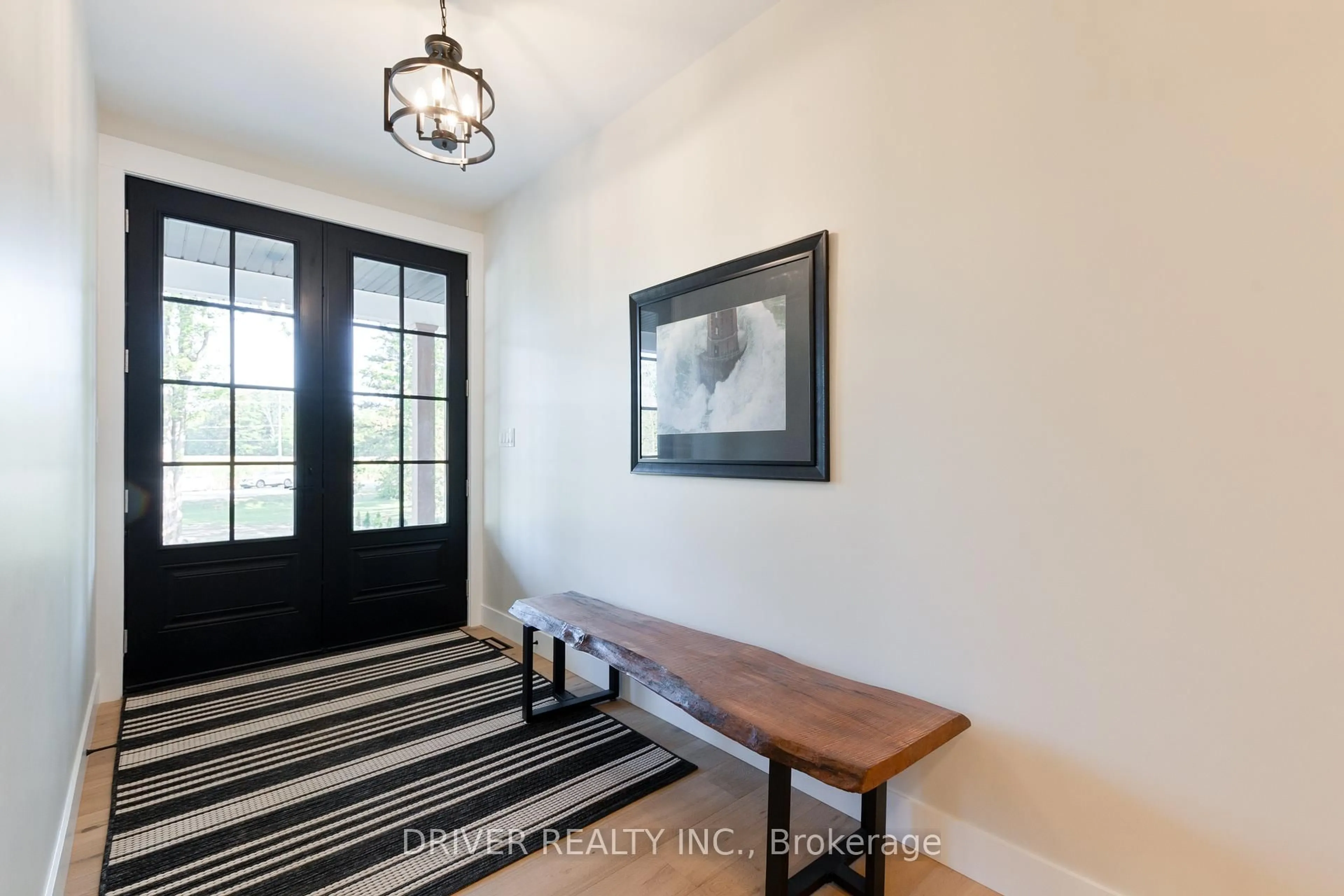 Indoor entryway for 5070 Plank Rd, Bayham Ontario N0J 1Z0