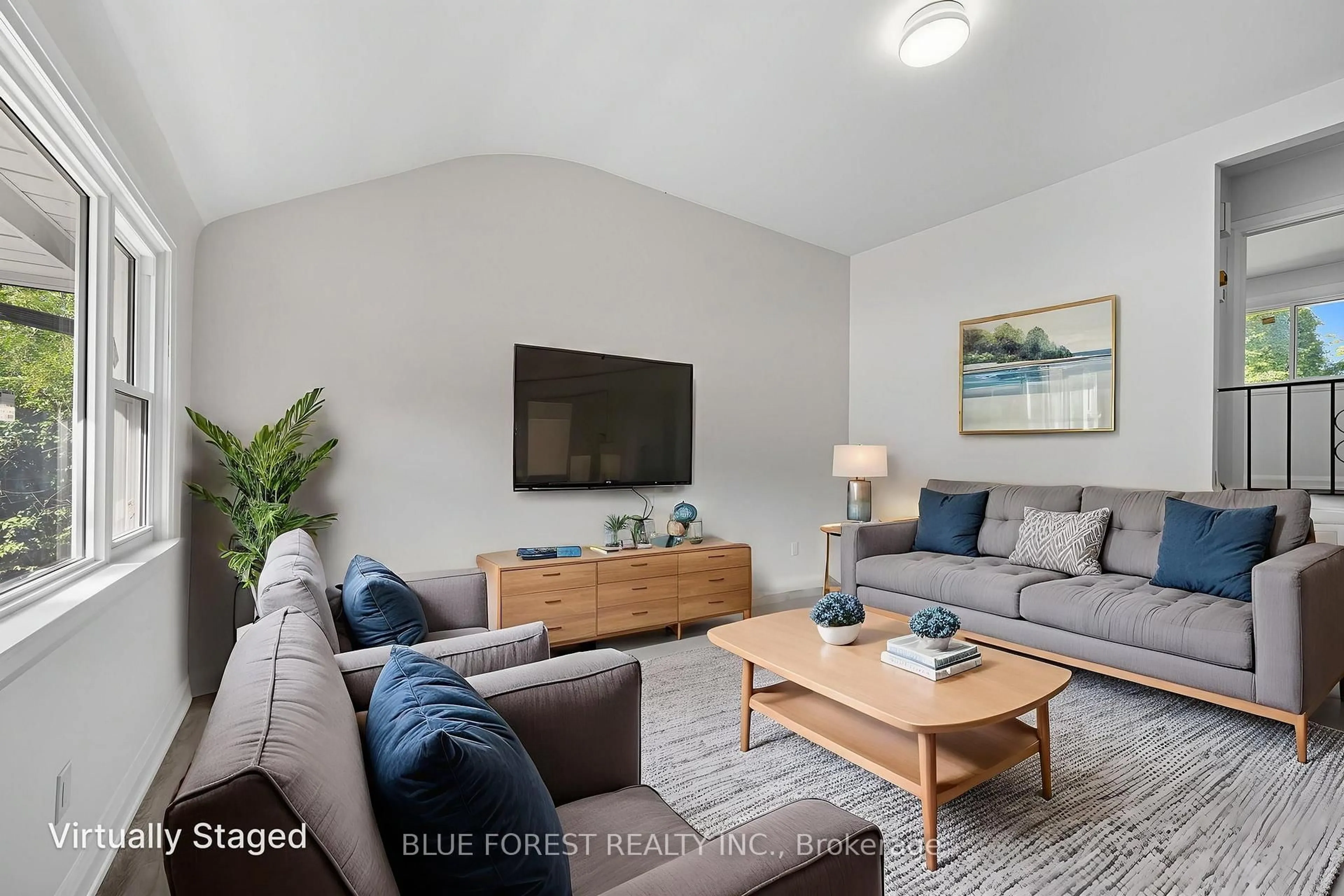 Living room with furniture, unknown for 1770 Seeley Dr, London East Ontario N5W 2B1