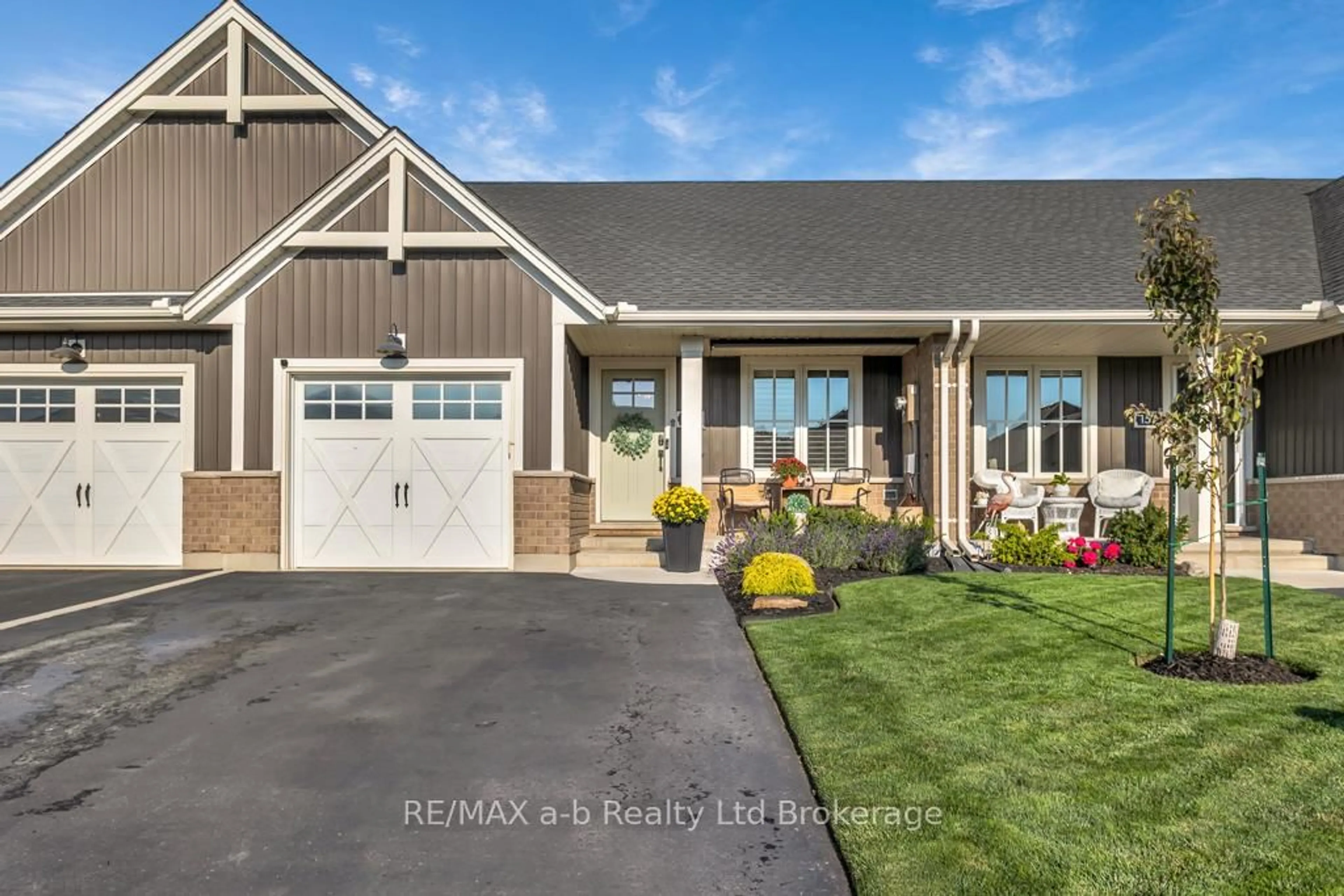 Home with vinyl exterior material, street for 161 Denrich Ave, Tillsonburg Ontario N4G 0H3