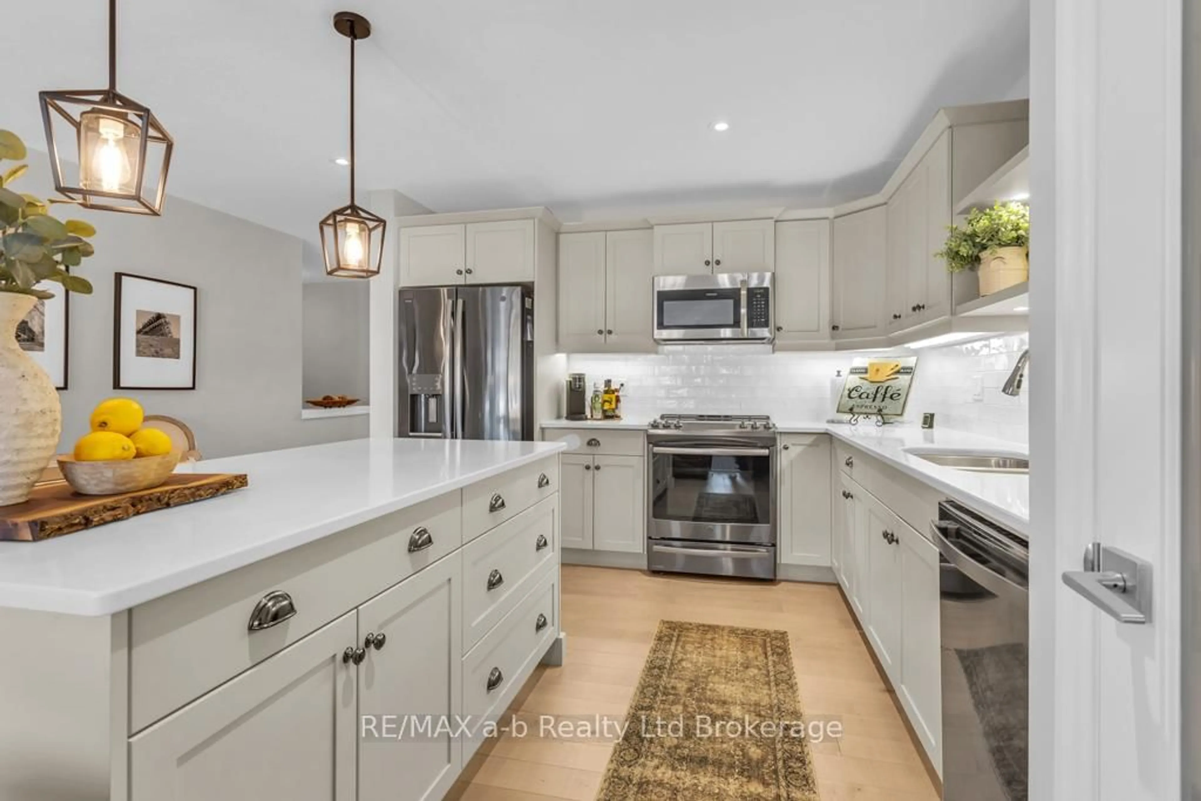 Open concept kitchen, ceramic/tile floor for 161 Denrich Ave, Tillsonburg Ontario N4G 0H3