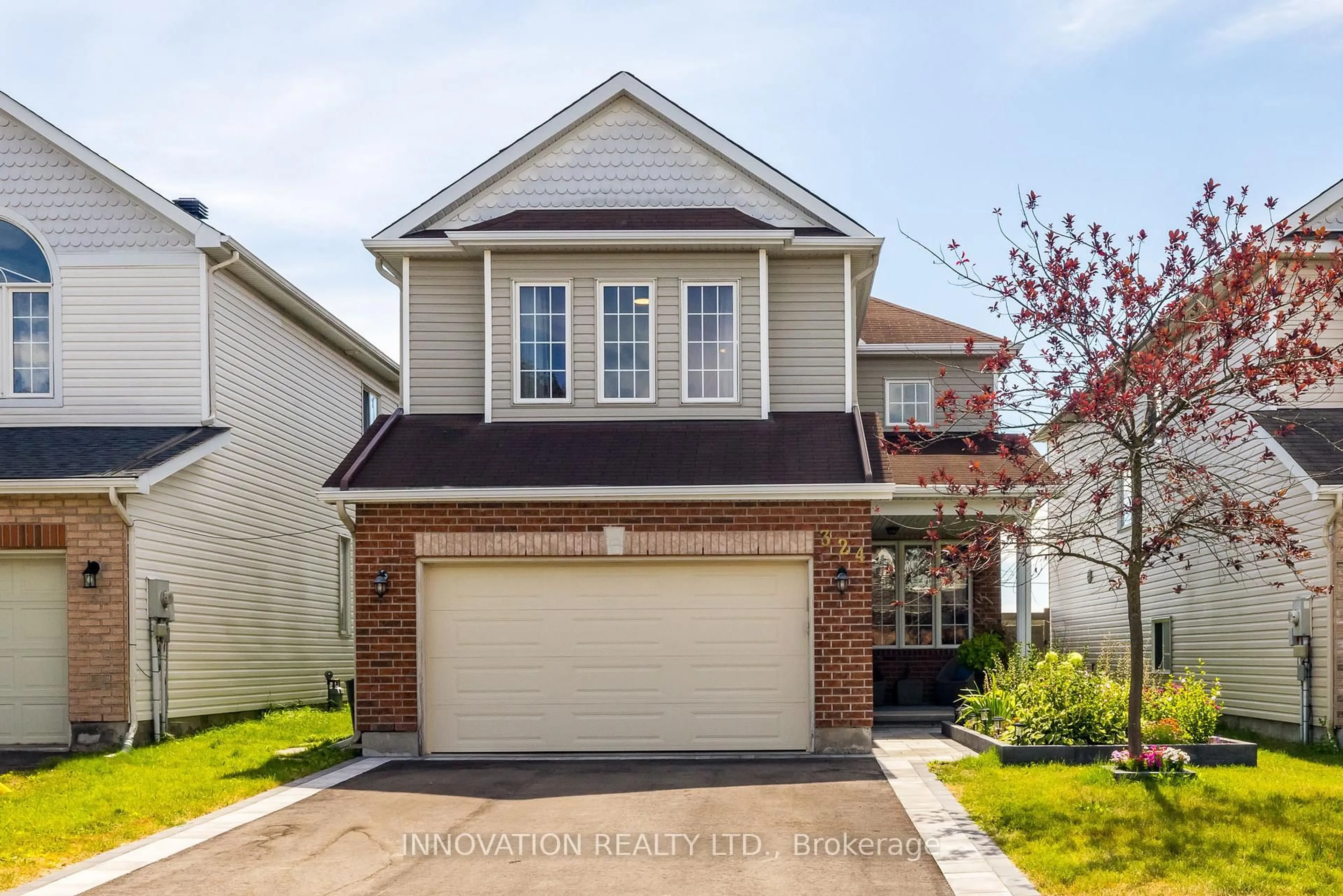 Home with vinyl exterior material, street for 324 Rustic Hills Cres, Ottawa Ontario K4A 5A8