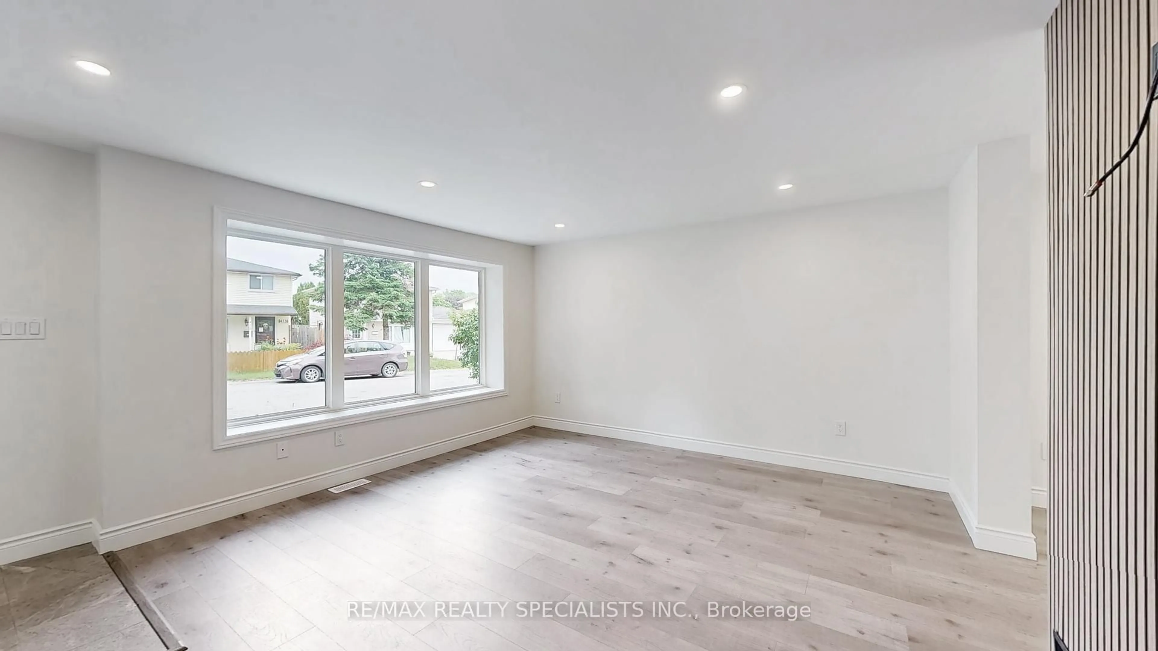 A pic of a room for 410 Pinetree Cres, Cambridge Ontario N3H 4X5