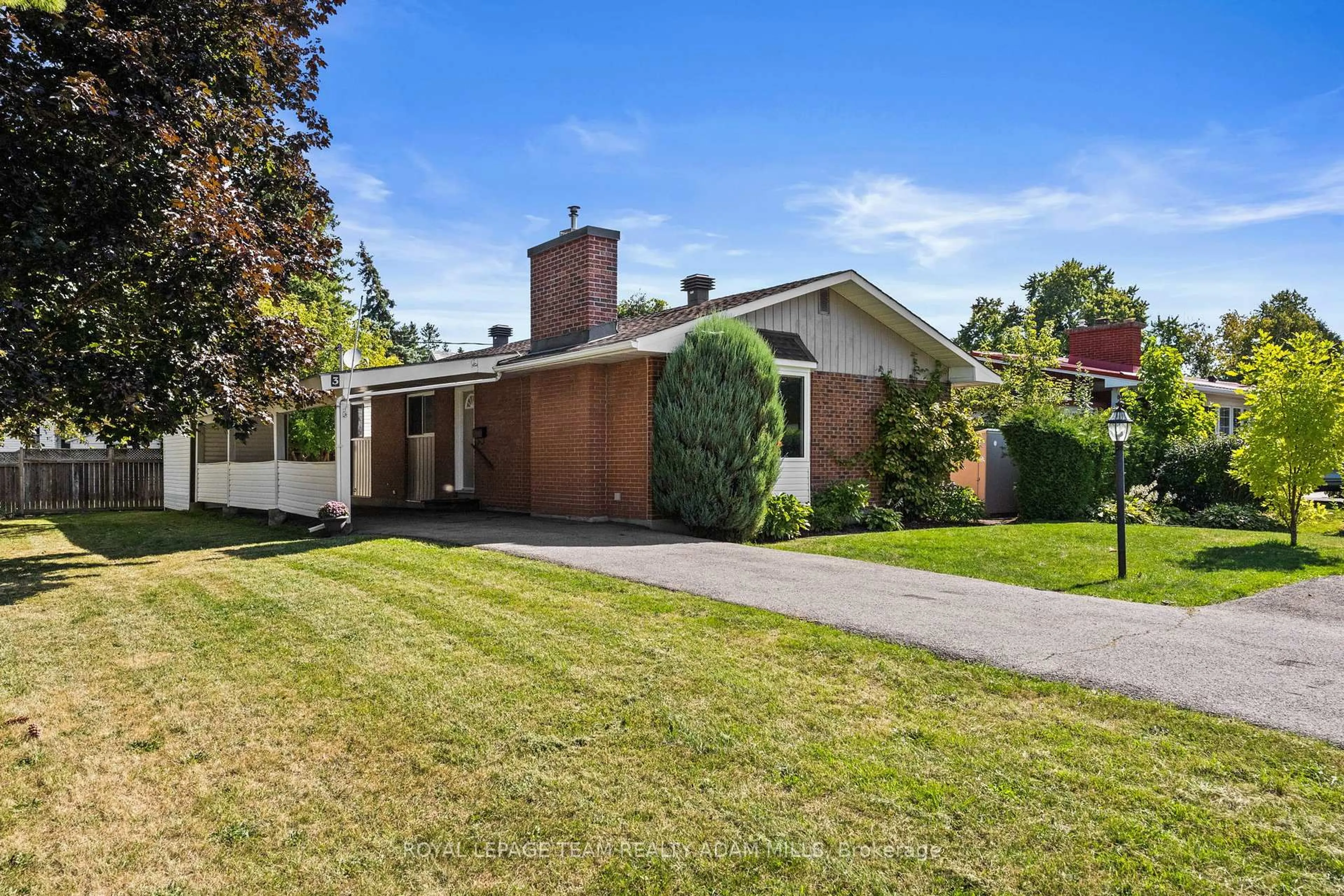 Home with brick exterior material, street for 3 Domus Cres, Nepean Ontario K2H 6A3