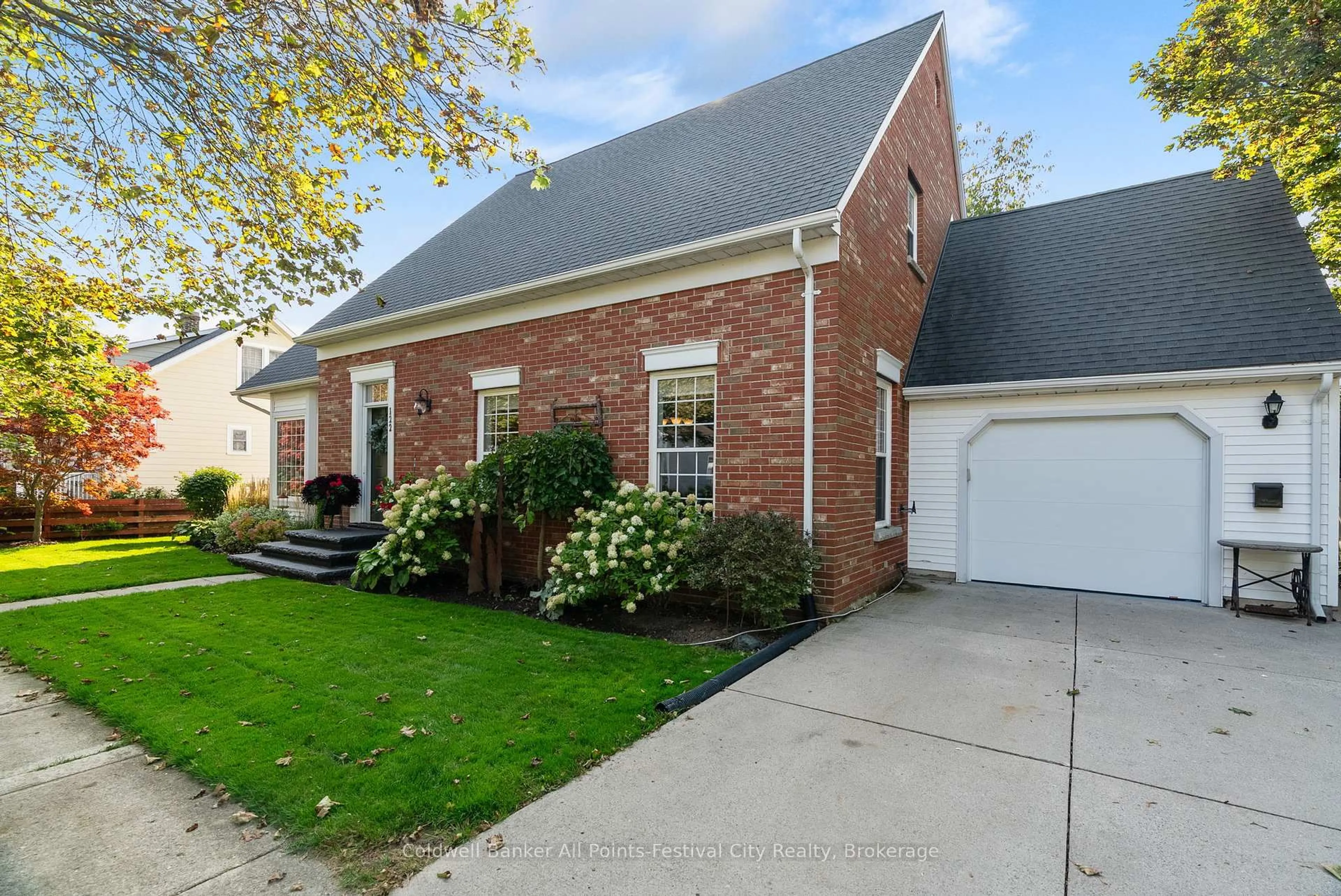 Home with brick exterior material, street for 122 Warren St, Goderich Ontario N7A 3W4